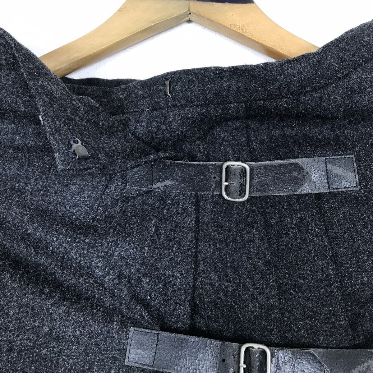 Issey Miyake Vintage I.S. Sunao Kuwahara By Issey Miyake Wool Skirt Size 27" / US 4 / IT 40 - 4 Thumbnail