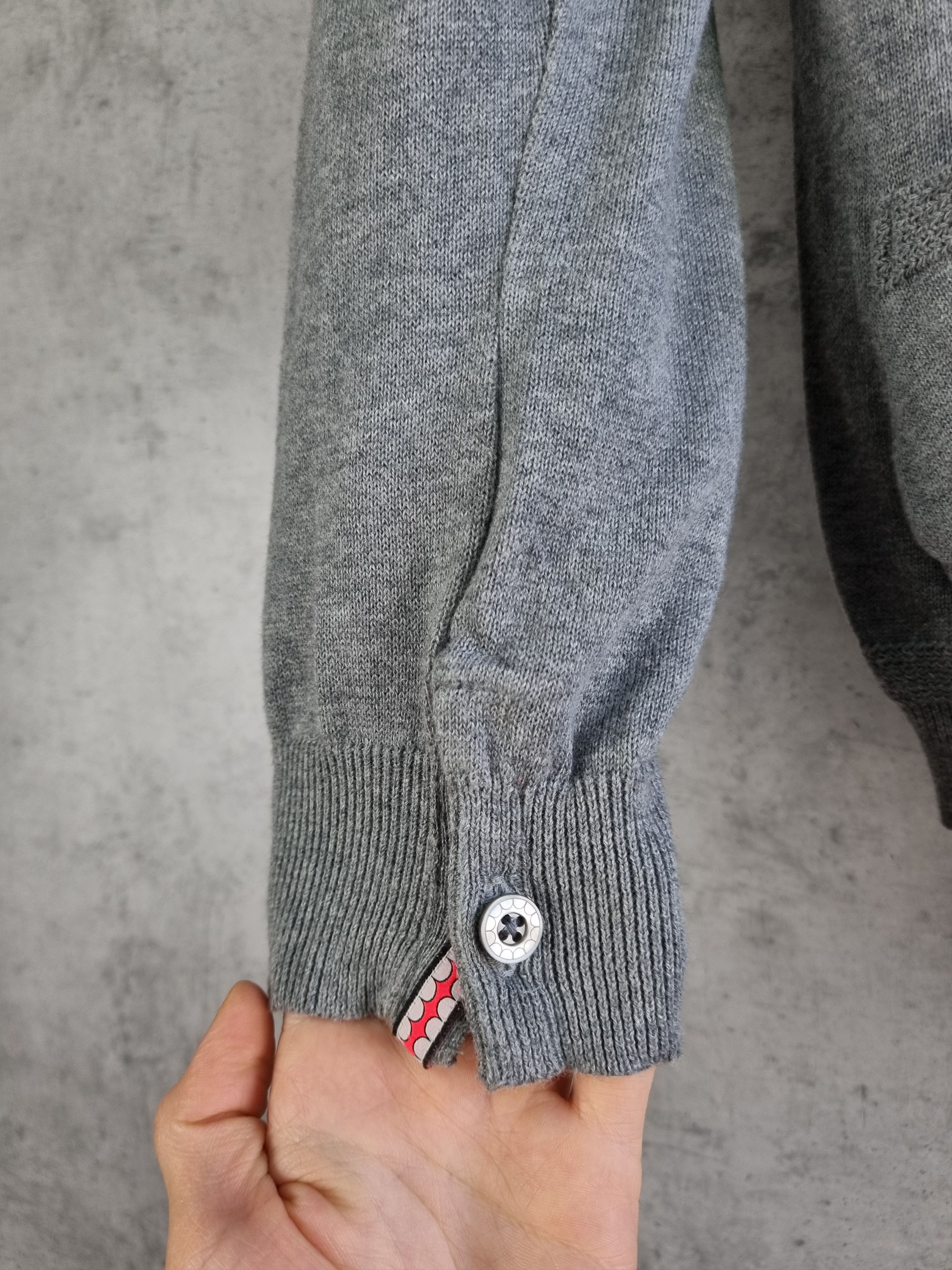 Kaws × Original Fake Kaws x Original FAKE Cardigan, SS2010, SOLD OUT Size US M / EU 48-50 / 2 - 17 Thumbnail