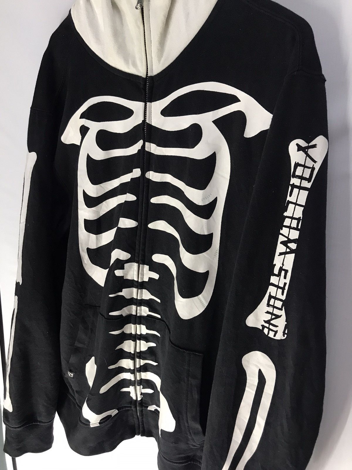 Volcom Bidding now 🔥Volcom stone fullzipper skeleton hoodie Size US M / EU 48-50 / 2 - 6 Thumbnail