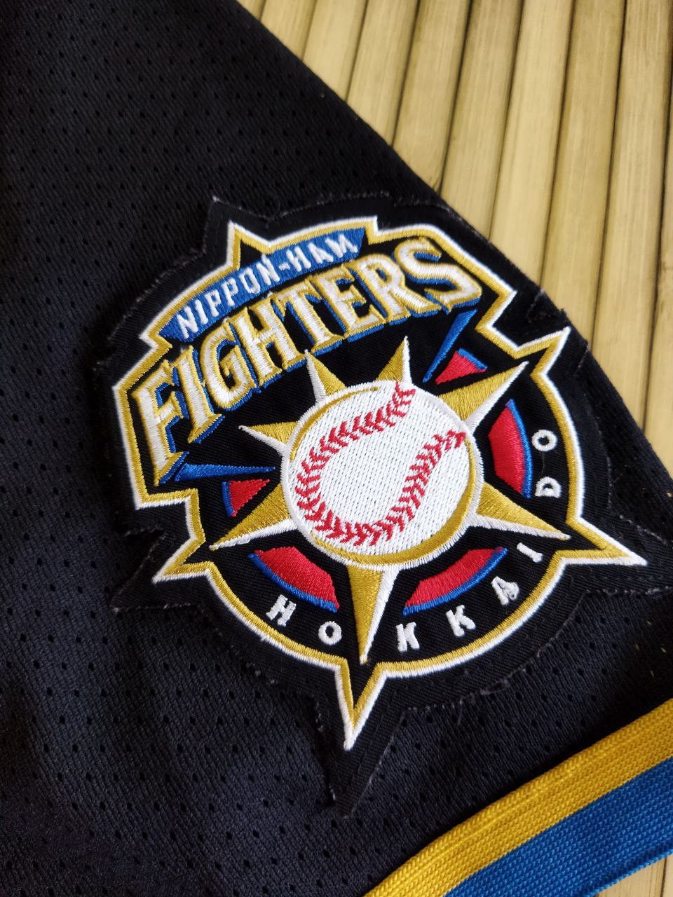 Japanese Brand Vintage Nippon-Ham Fighters Hokkaido Jersey - Size L Size US L / EU 52-54 / 3 - 6 Thumbnail