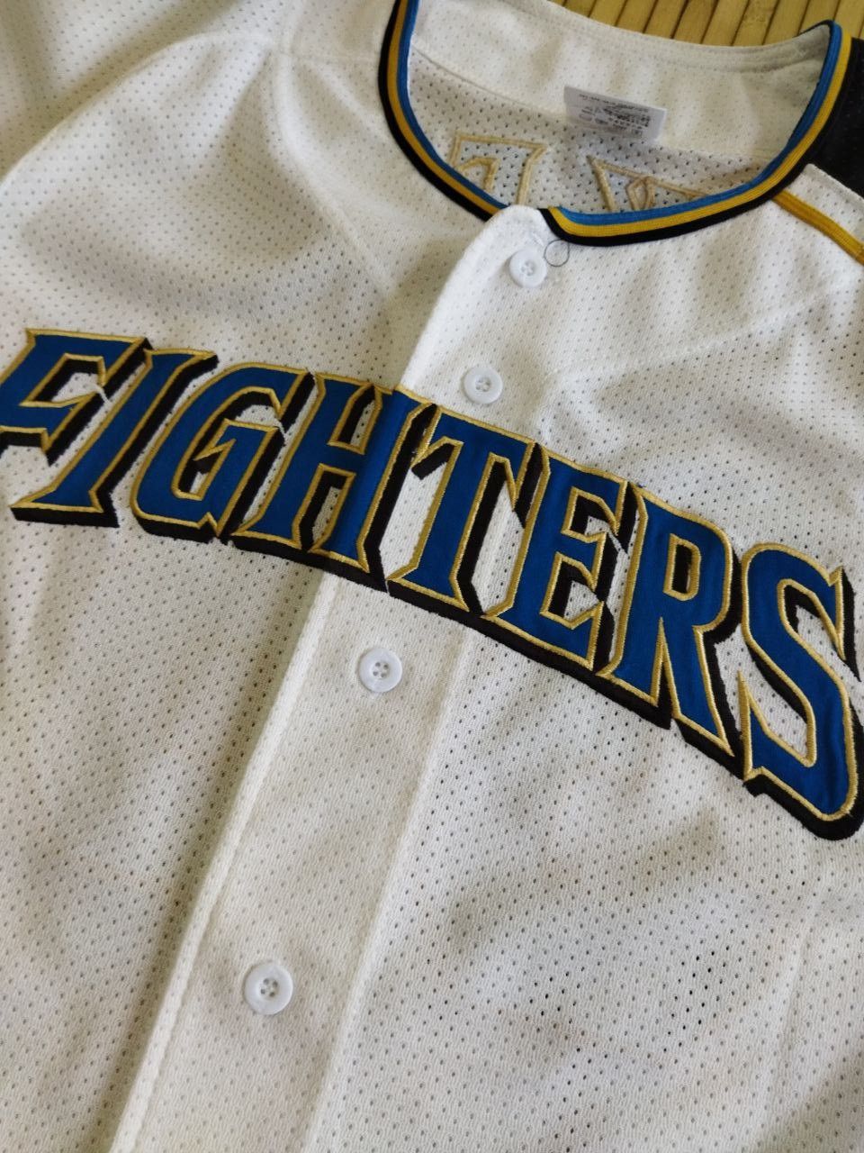 Japanese Brand Vintage Nippon-Ham Fighters Hokkaido Jersey - Size L Size US L / EU 52-54 / 3 - 4 Thumbnail