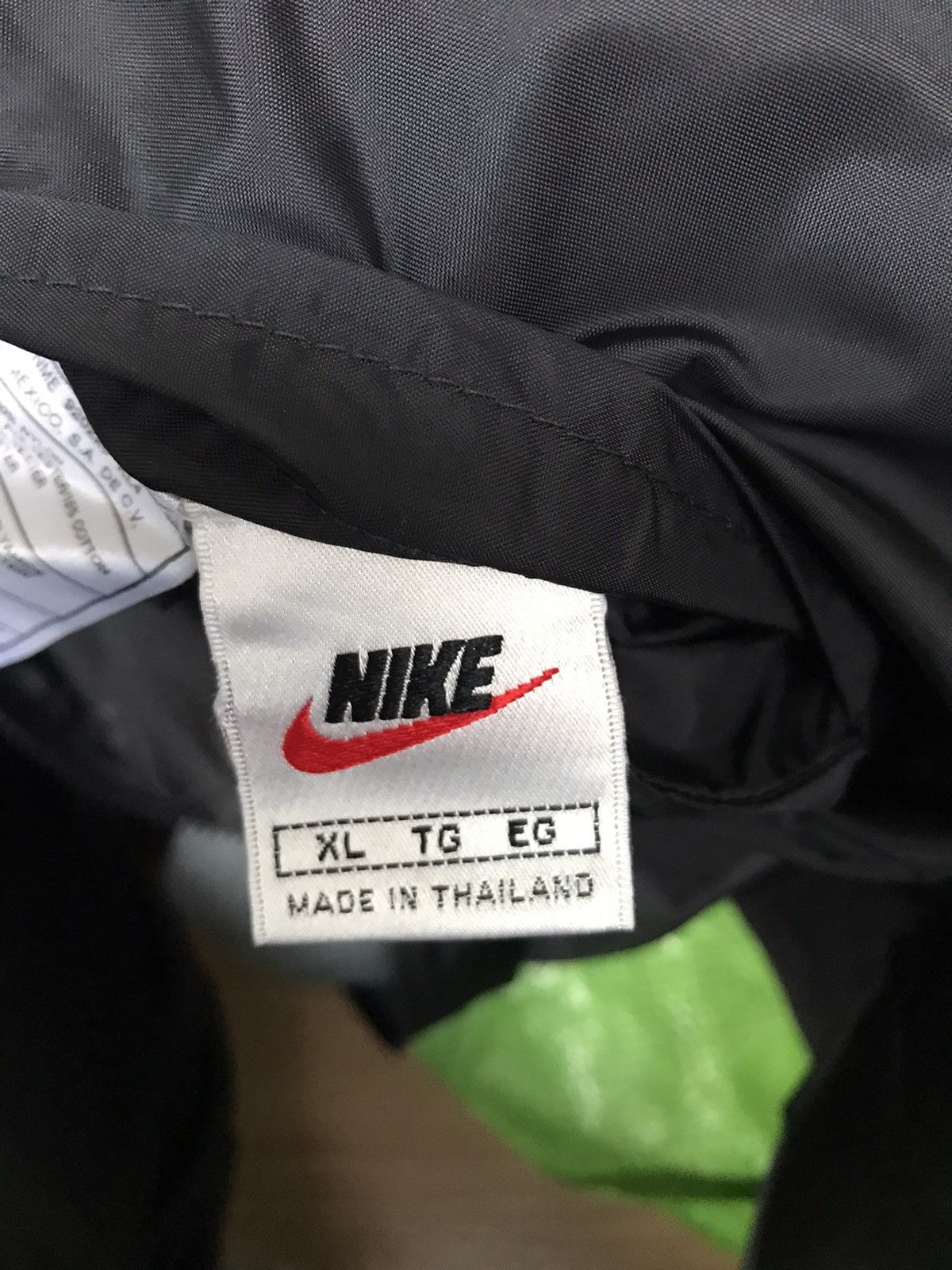 Nike × Vintage Vintage Nike Challenge Court Reversible Windbreaker Jackets Size US L / EU 52-54 / 3 - 19 Thumbnail