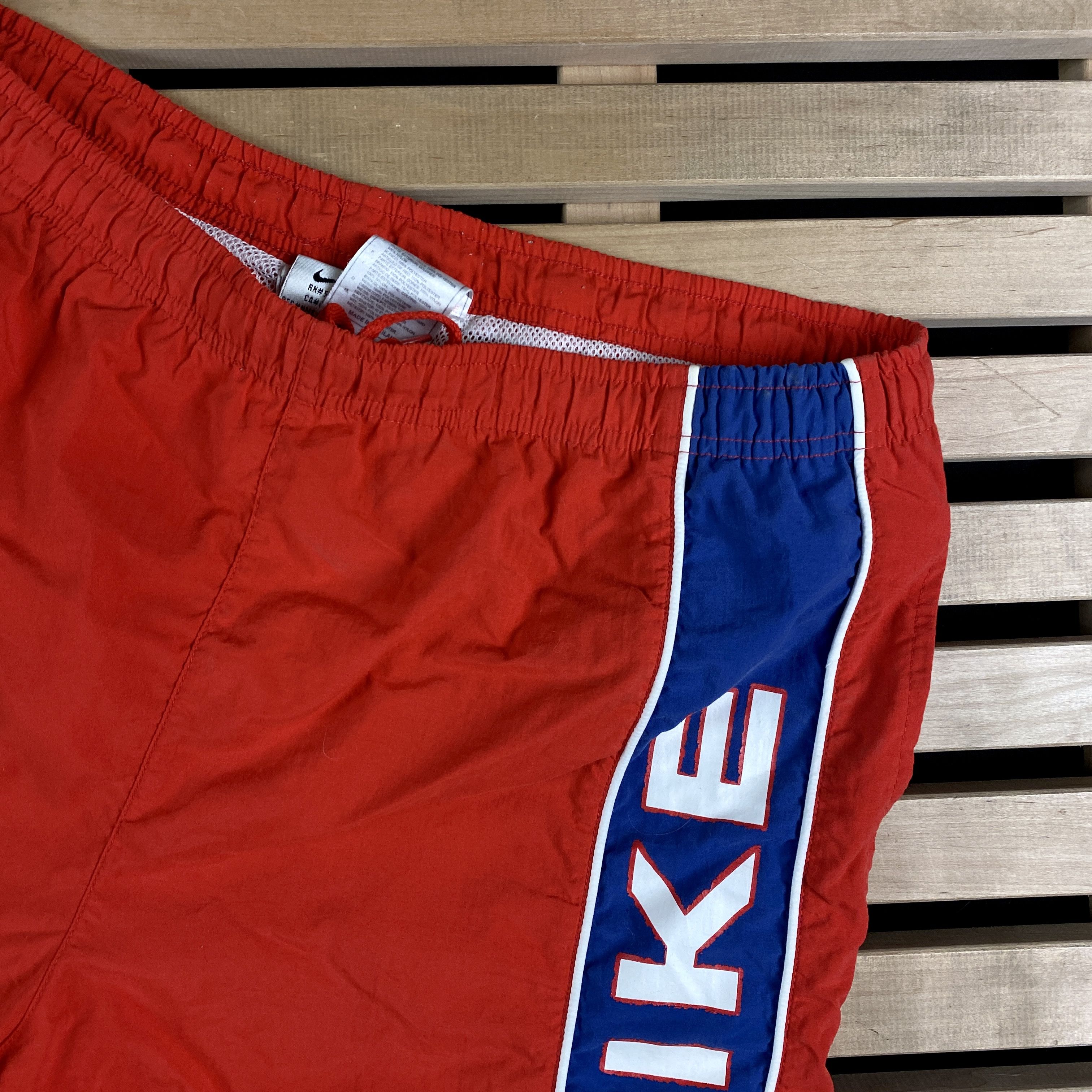 Nike × Vintage Men’s Shorts Nike Vintage Big Logo Size M Size US 32 / EU 48 - 2 Thumbnail
