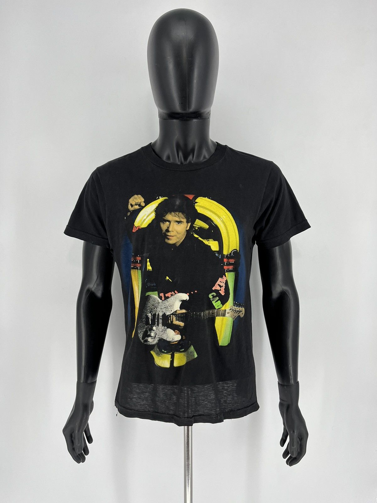 Band Tees Vintage Y2K 1994 CLIFF RICHARD Band Tour Rock Streetwear Size US M / EU 48-50 / 2 - 2 Thumbnail