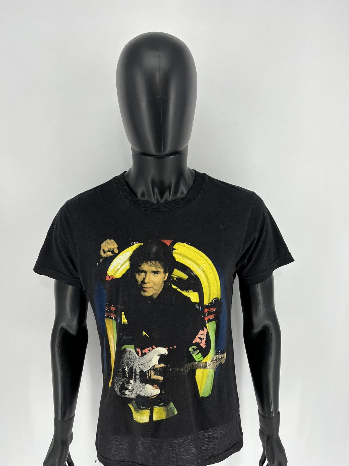 Band Tees Vintage Y2K 1994 CLIFF RICHARD Band Tour Rock Streetwear Size US M / EU 48-50 / 2 - 5 Thumbnail