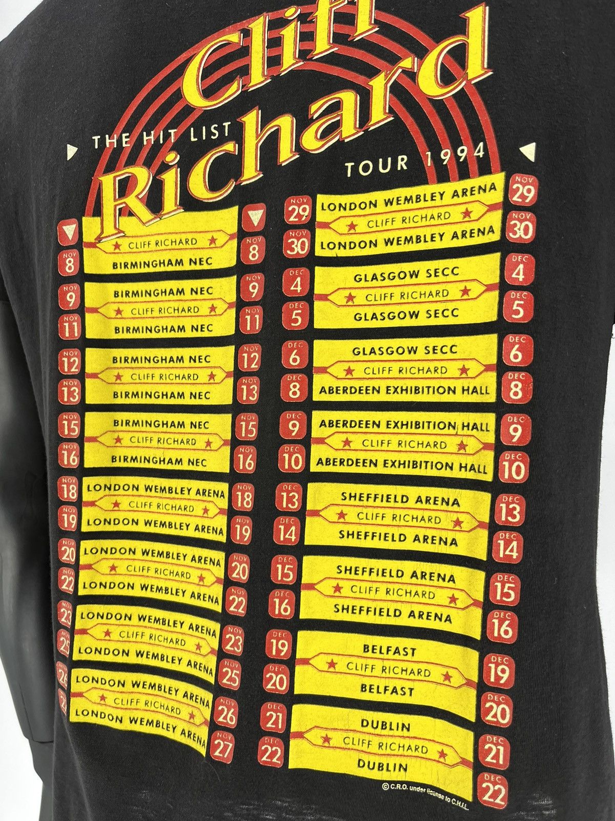 Band Tees Vintage Y2K 1994 CLIFF RICHARD Band Tour Rock Streetwear Size US M / EU 48-50 / 2 - 11 Thumbnail