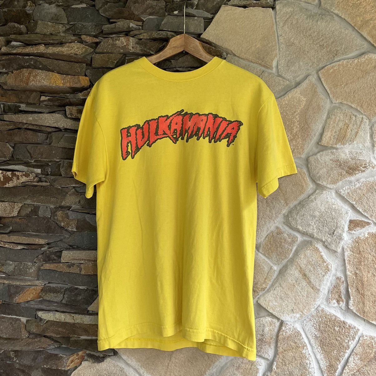 T-shirt Hulk Hogan Running Wild Hulkamania 1983 - Taille L - Neuf Sans étiquette - Vintage WWE