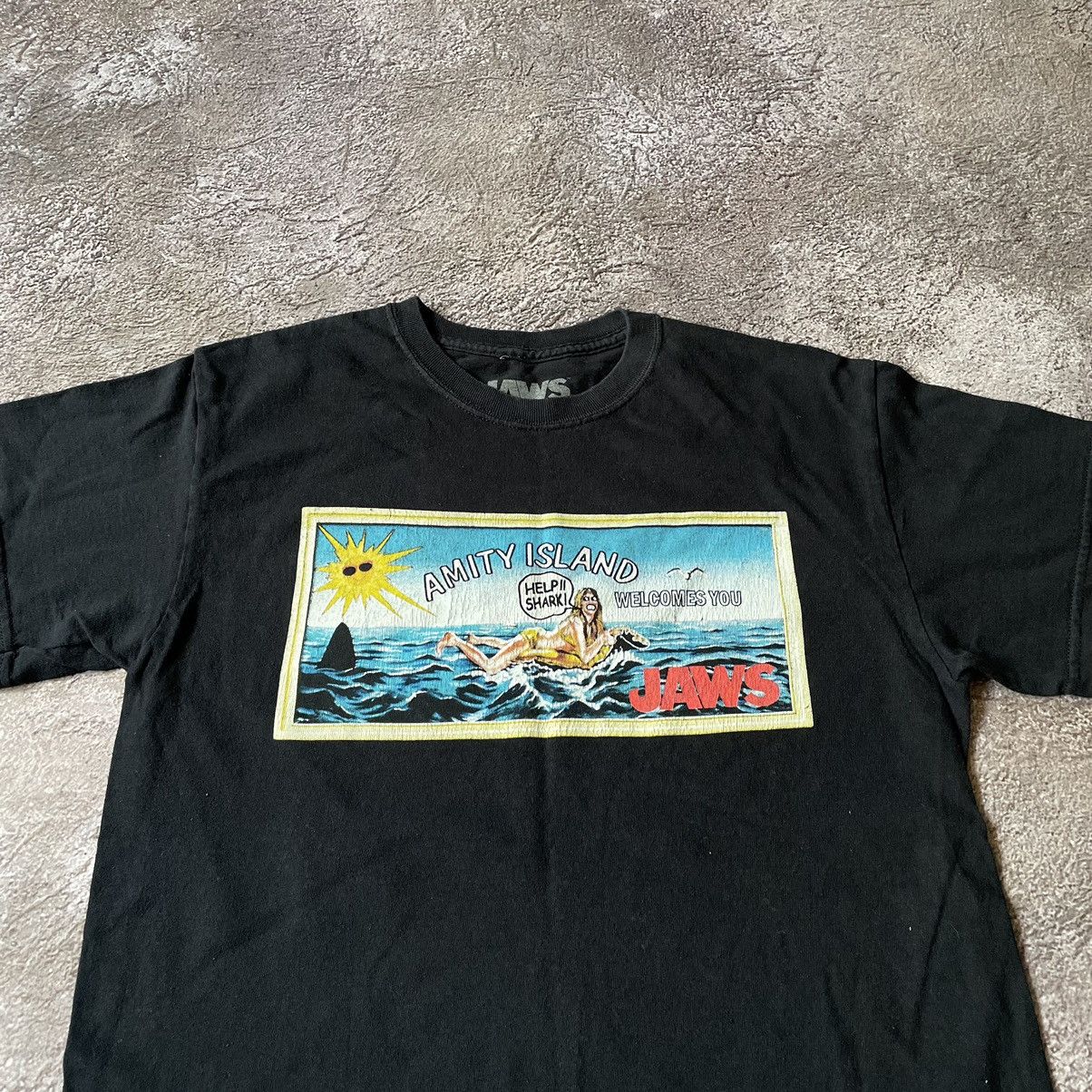 Vintage Vintage Y2K Jaws Graphic Tee Sun Faded Skate Streetwear M Size US M / EU 48-50 / 2 - 5 Thumbnail