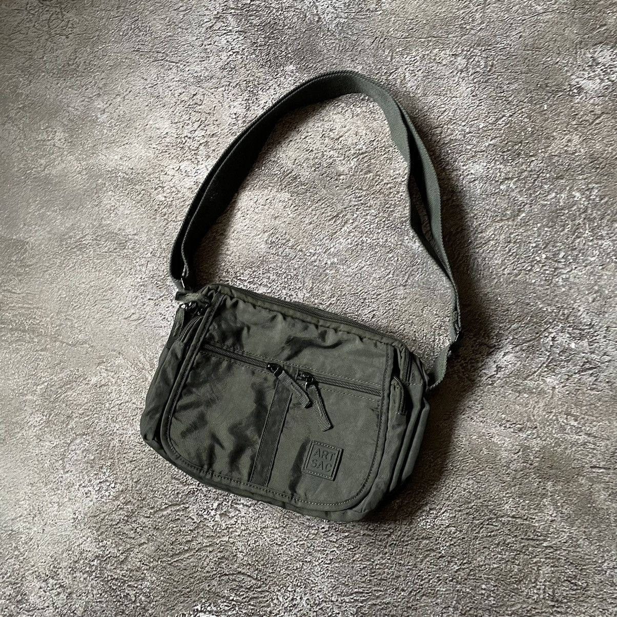 Vintage Vintage 90s Japanese Nylon Shoulder Bag Olive Green Swag OS Size ONE SIZE - 3 Thumbnail