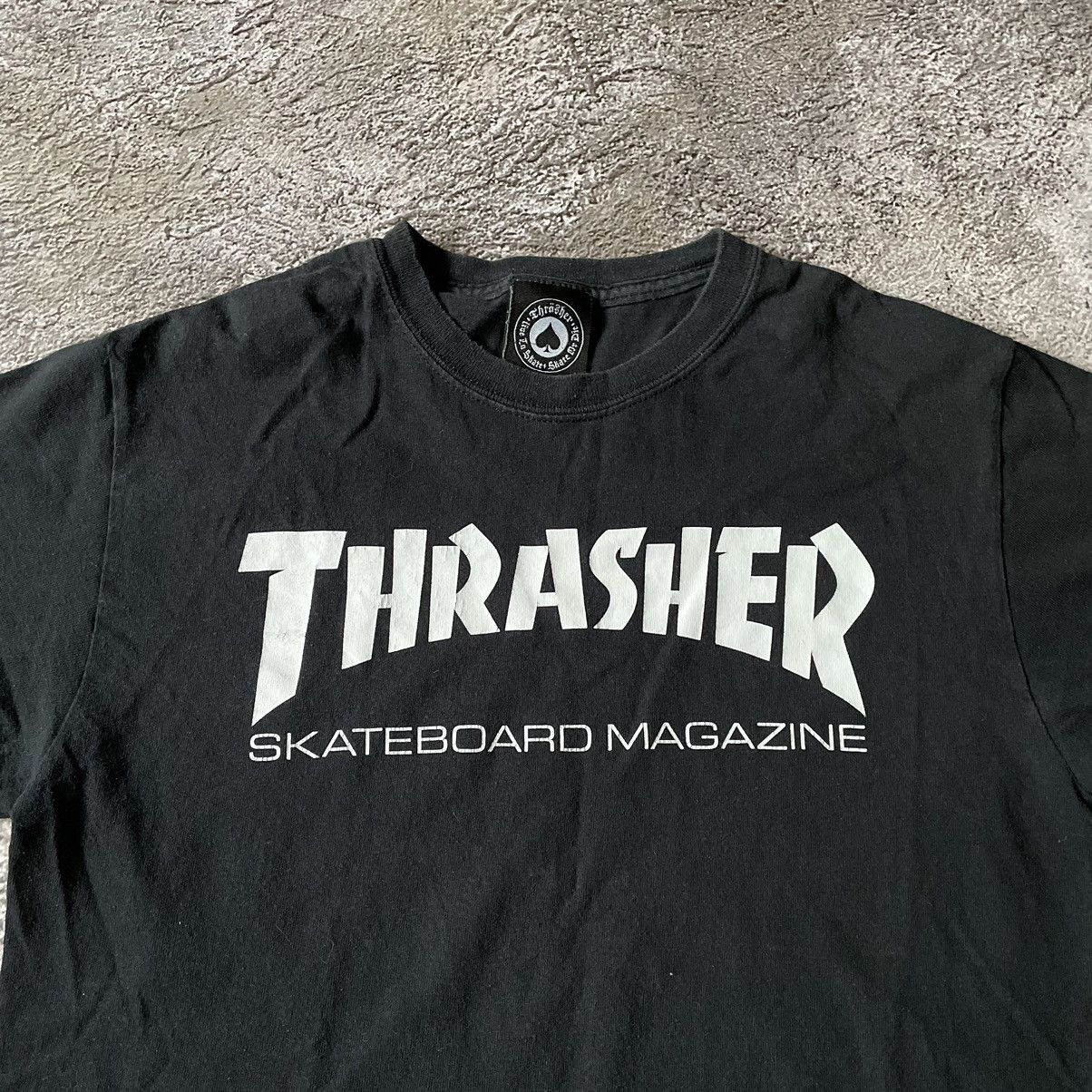 Vintage Vintage Thrasher Graphic Tee Sun Faded Skate Streetwear M Size US M / EU 48-50 / 2 - 5 Thumbnail