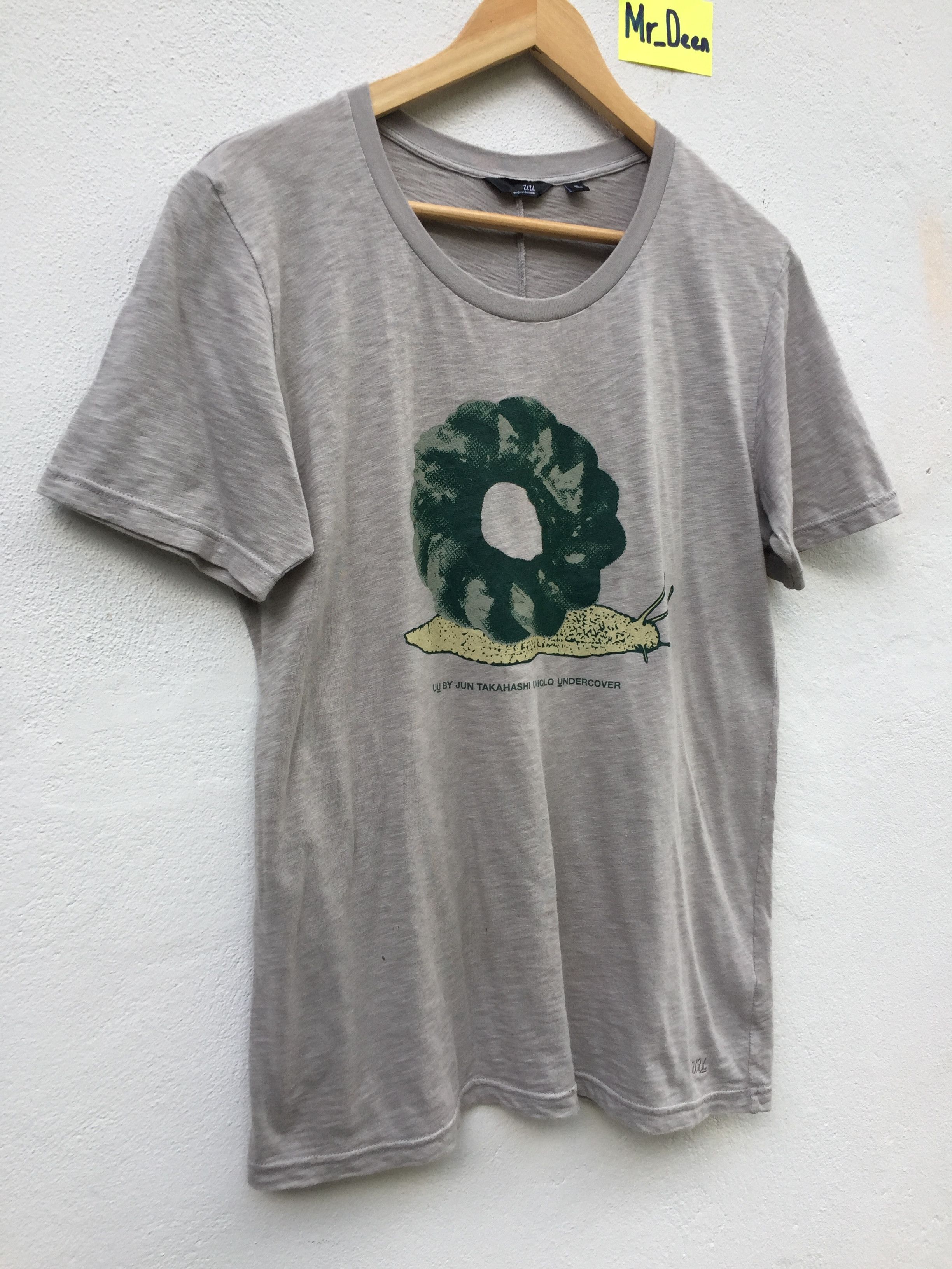 Jun Takahashi RARE Uniqlo x Undercover Snail Design T-shirt Size US M / EU 48-50 / 2 - 2 Thumbnail