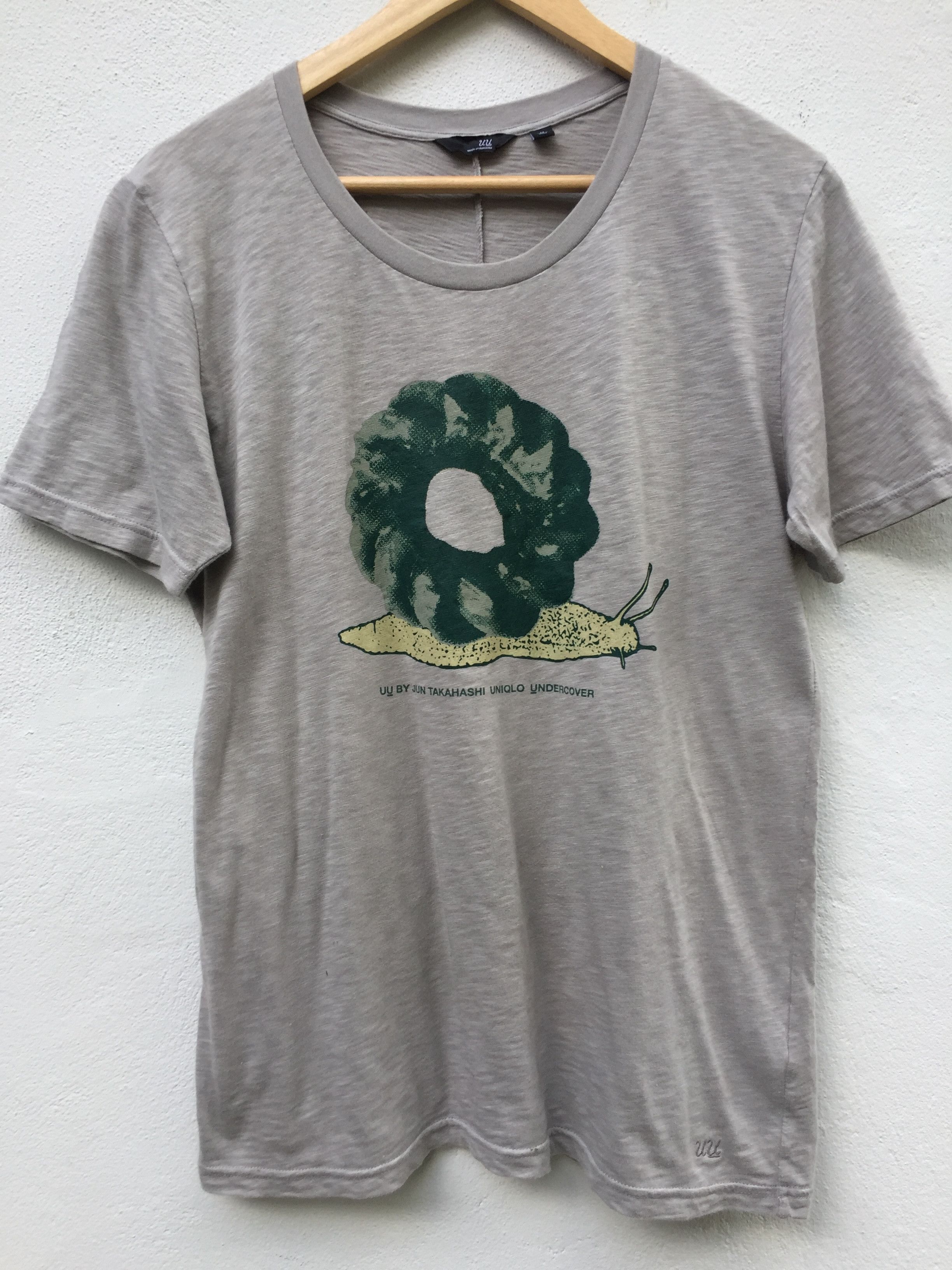 Jun Takahashi RARE Uniqlo x Undercover Snail Design T-shirt Size US M / EU 48-50 / 2 - 4 Thumbnail