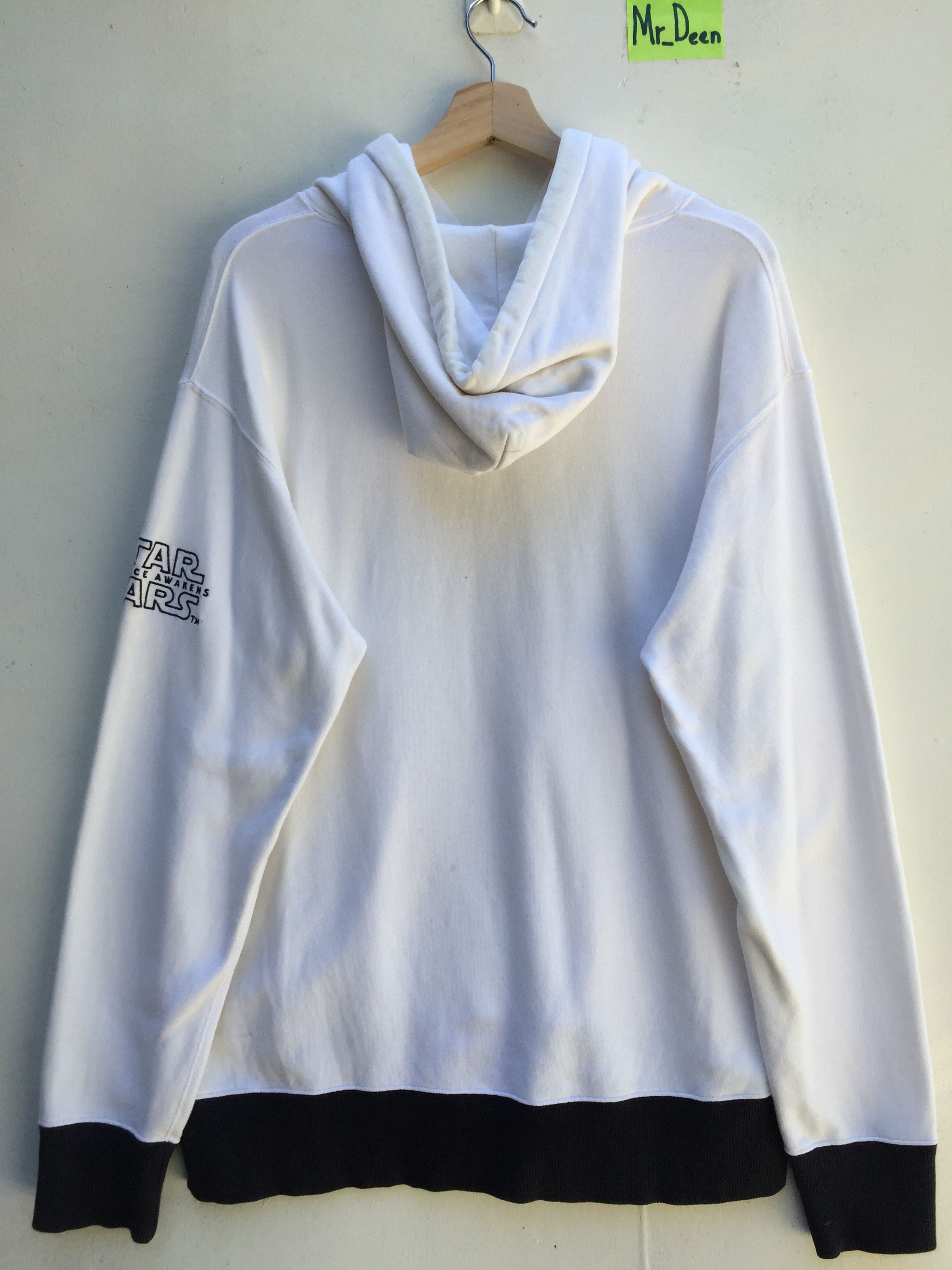 Star Wars RARE UNIQLO X STARWARS WHITE HOODIE The Force Awakens Size US XL / EU 56 / 4 - 10 Thumbnail