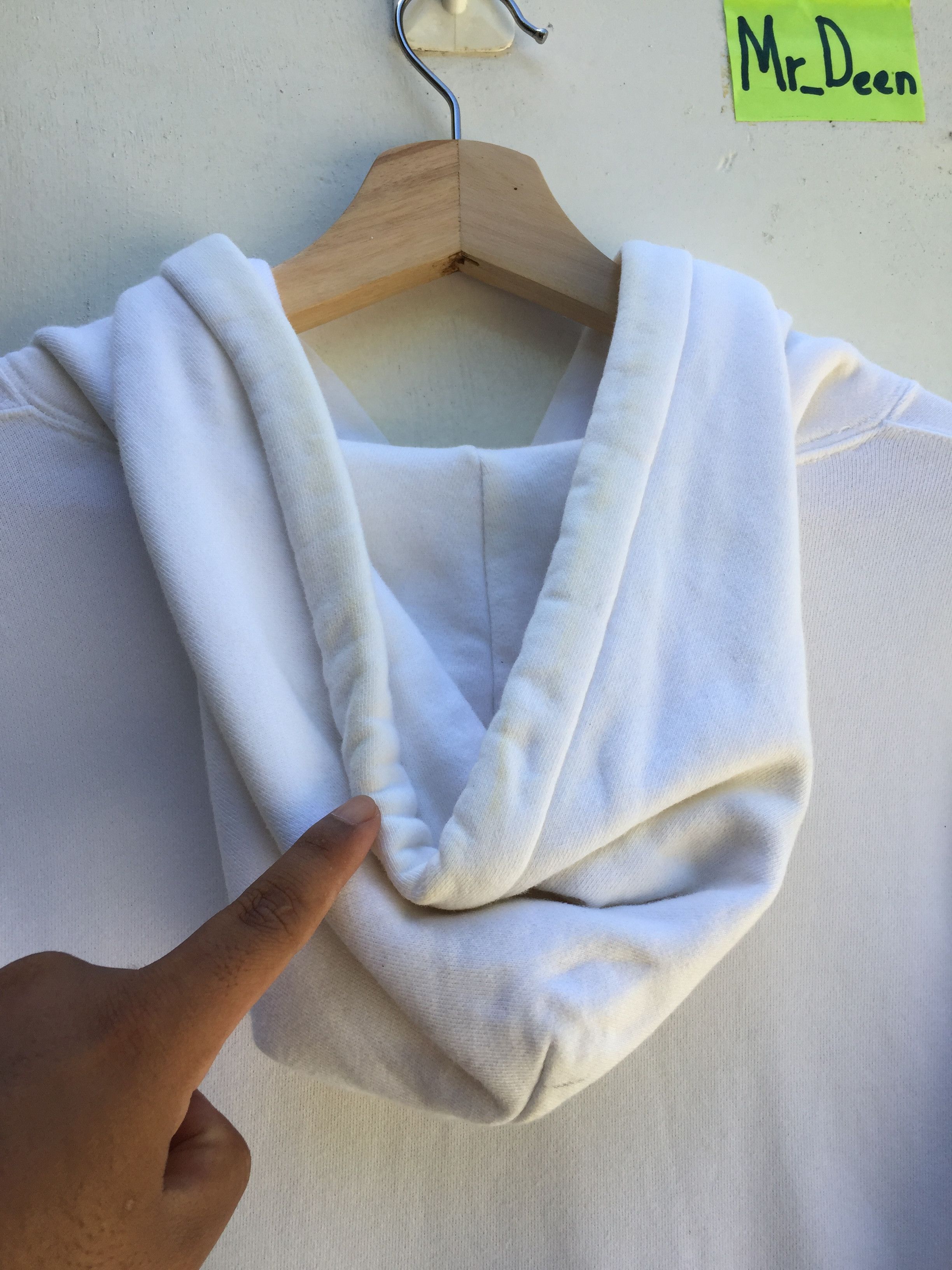 Star Wars RARE UNIQLO X STARWARS WHITE HOODIE The Force Awakens Size US XL / EU 56 / 4 - 13 Thumbnail