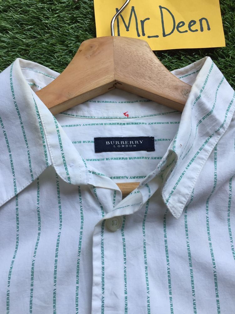 Burberry Vintage Burberry Small Spellout All Over Shirt Size US L / EU 52-54 / 3 - 6 Thumbnail
