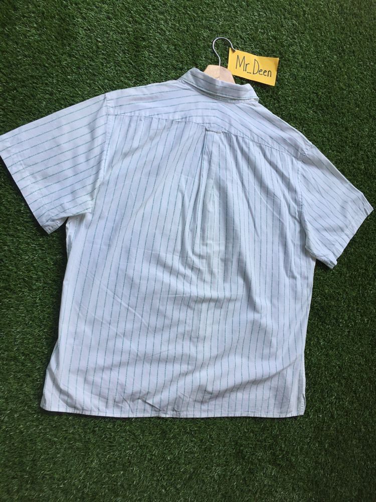 Burberry Vintage Burberry Small Spellout All Over Shirt Size US L / EU 52-54 / 3 - 15 Thumbnail