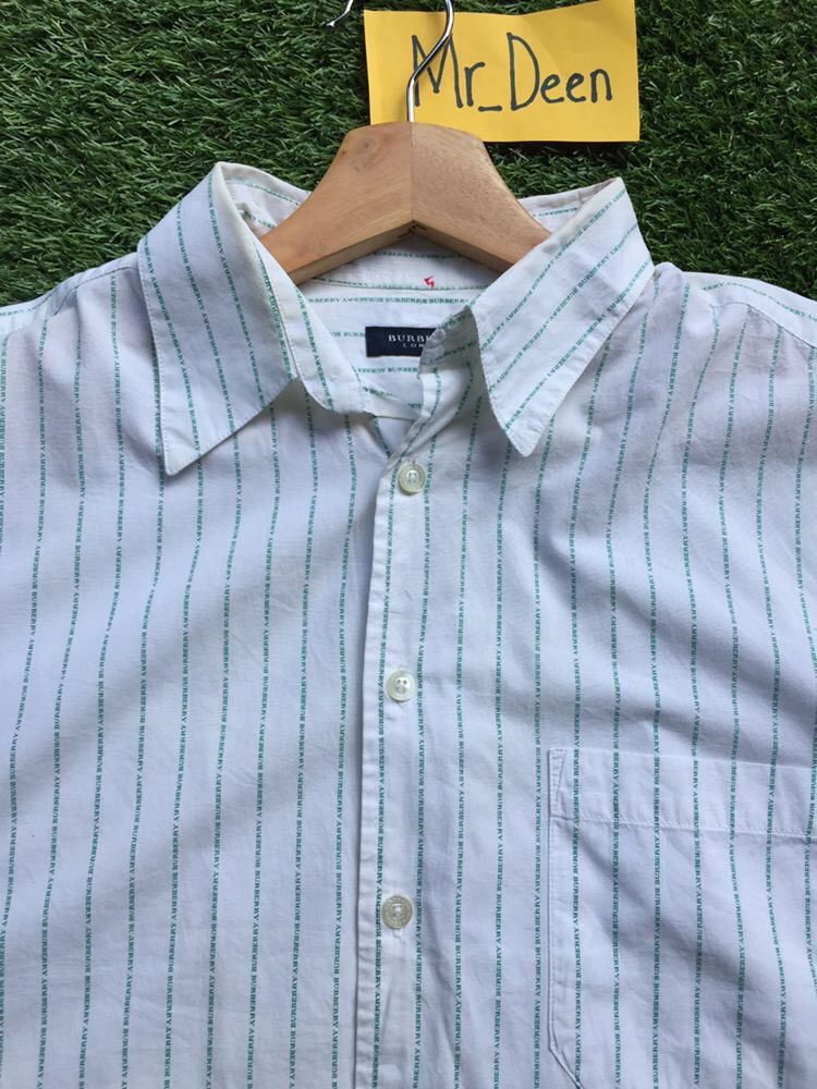 Burberry Vintage Burberry Small Spellout All Over Shirt Size US L / EU 52-54 / 3 - 9 Thumbnail