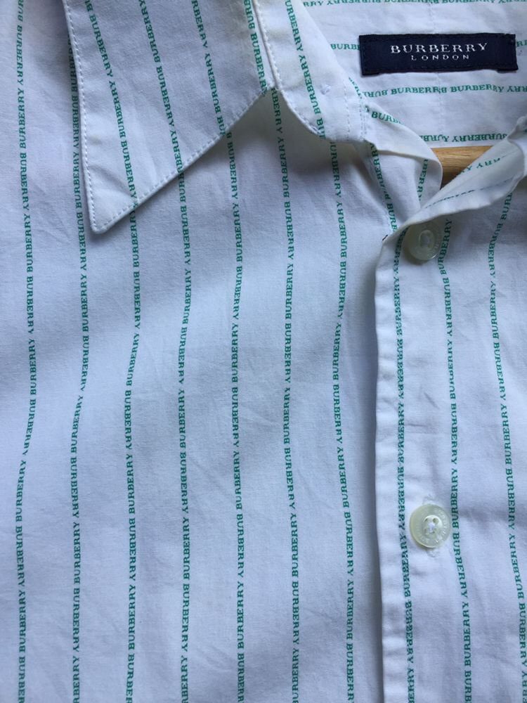 Burberry Vintage Burberry Small Spellout All Over Shirt Size US L / EU 52-54 / 3 - 7 Thumbnail