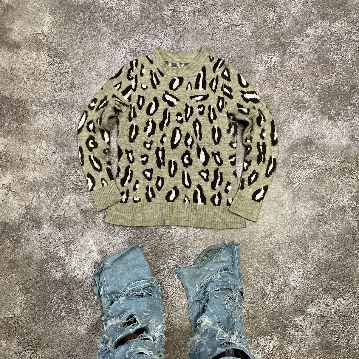 Vintage Vintage 90s Leopard Print Oversized Sweater Y2K Grunge M Size US M / EU 48-50 / 2 - 1 Thumbnail