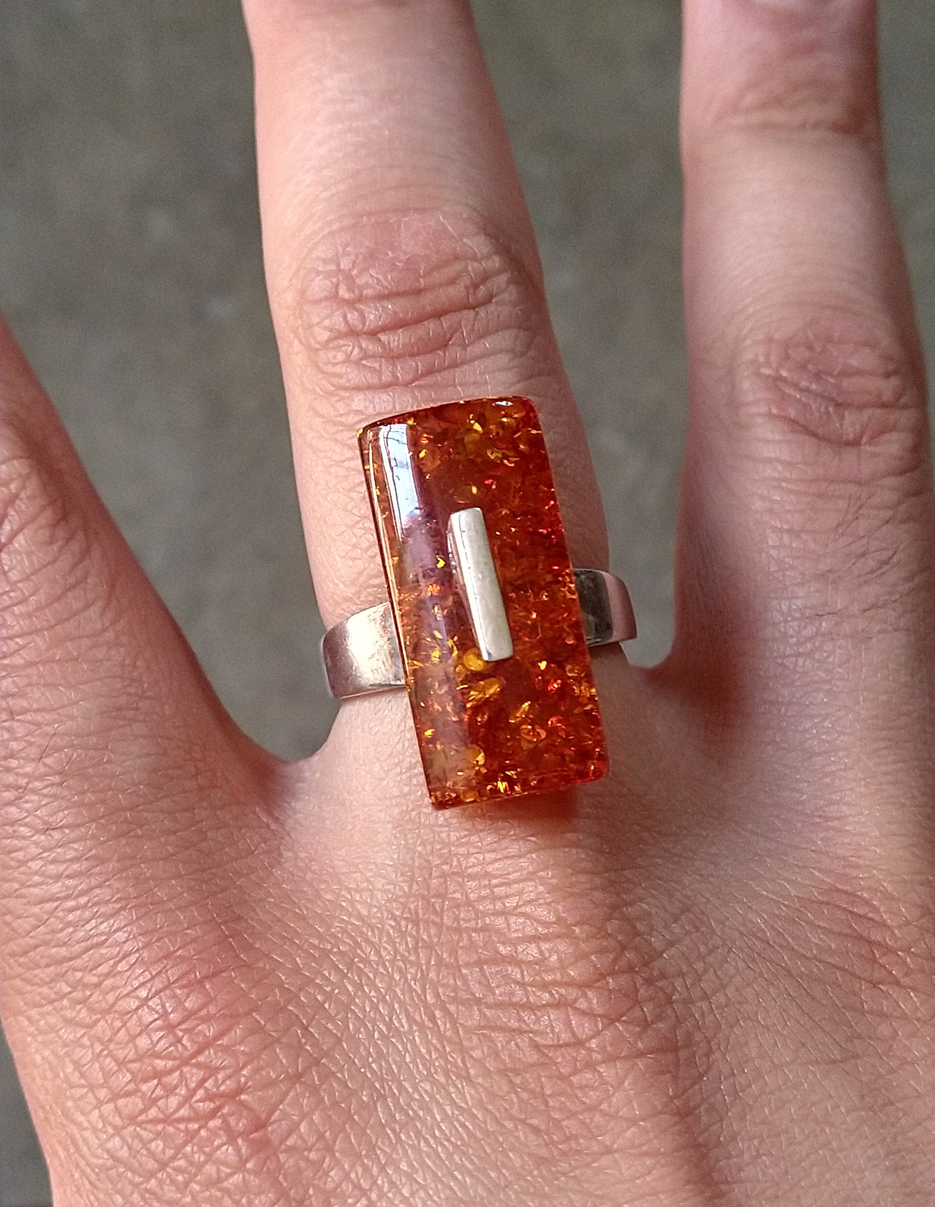 Other Sterling Silver Ring Size 9.5 Orange Amber Modern 5g Size ONE SIZE - 12 Thumbnail