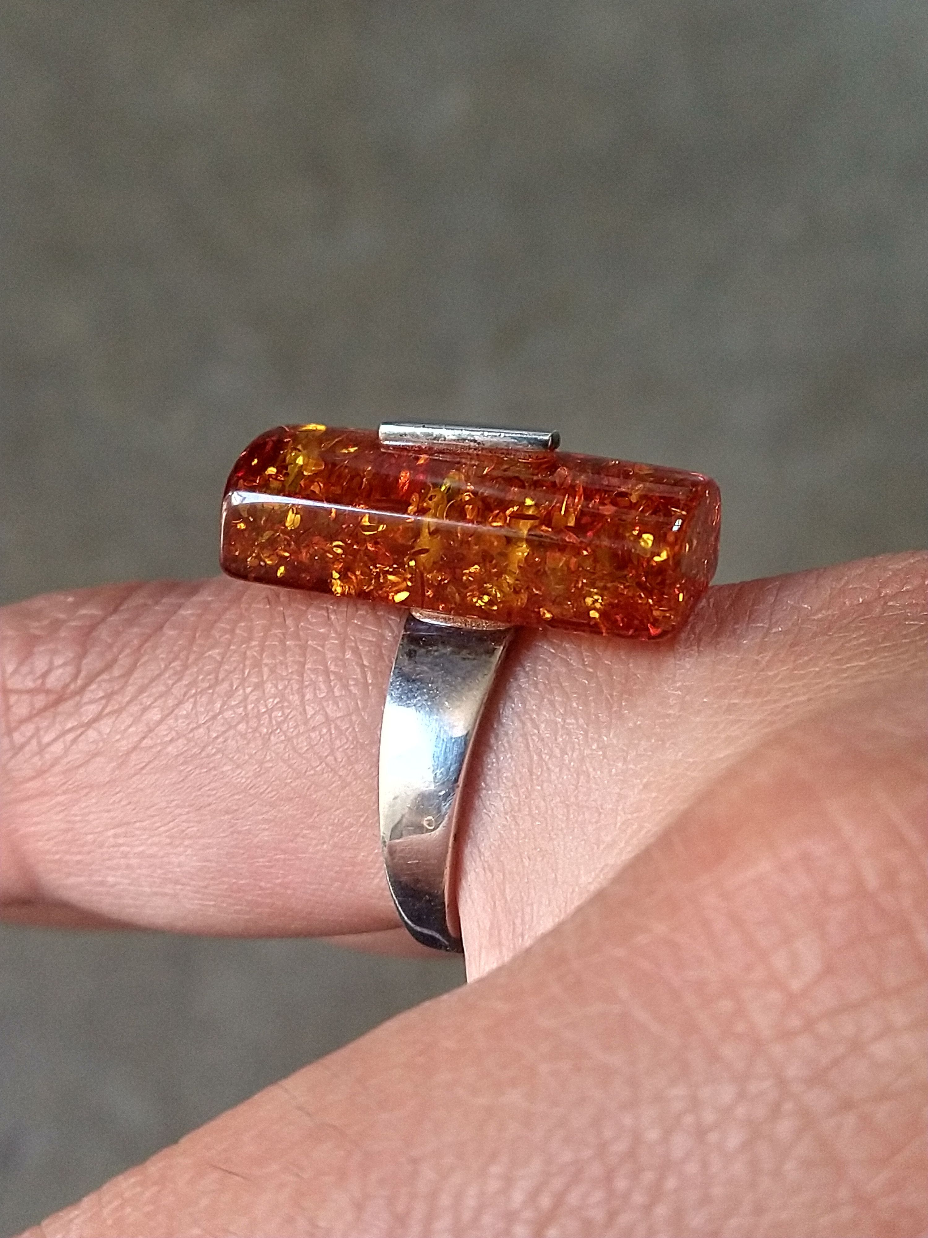 Other Sterling Silver Ring Size 9.5 Orange Amber Modern 5g Size ONE SIZE - 13 Thumbnail