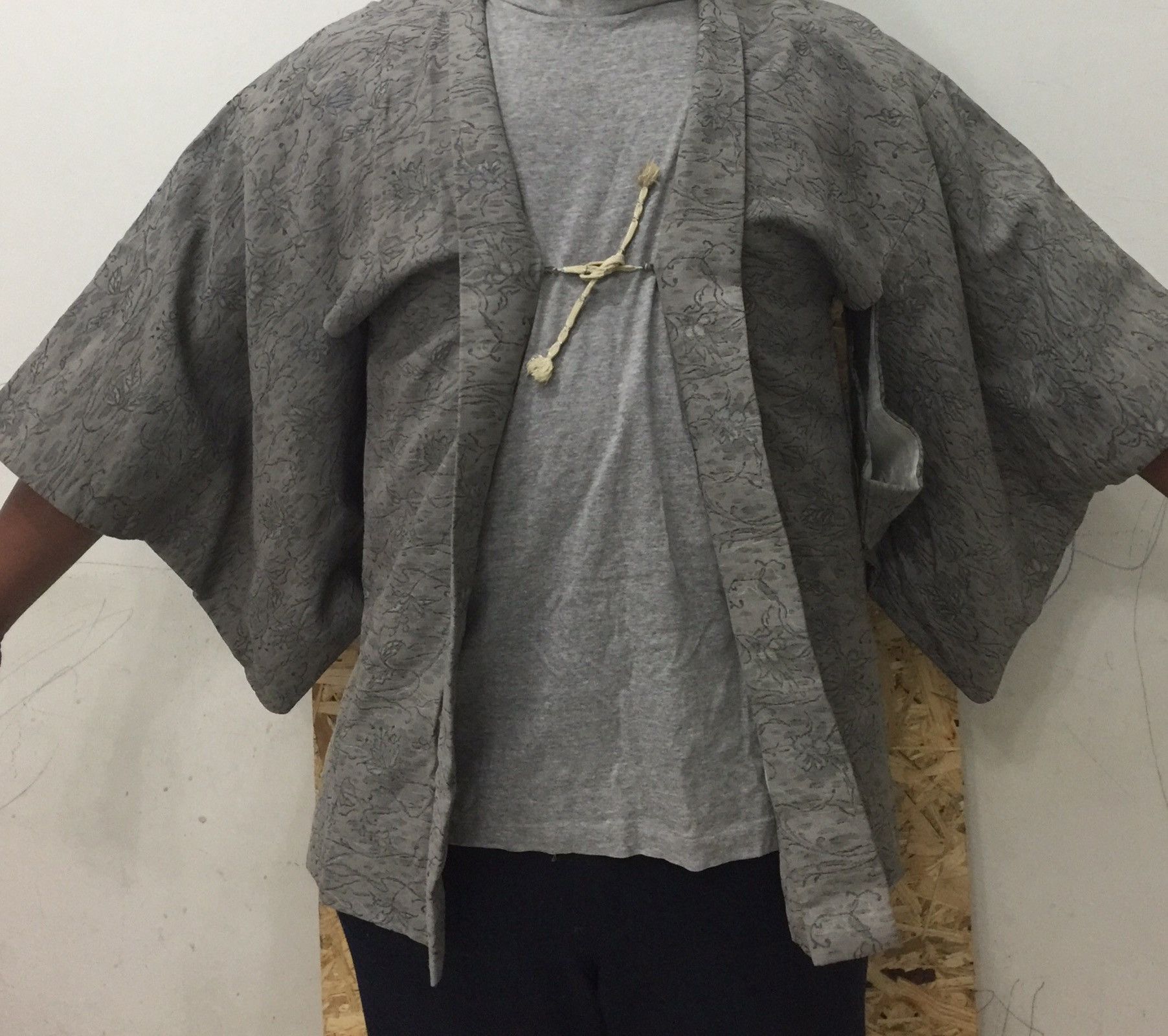 Japanese Brand FINAL DRKimono Haori Japan Floral Design Style 100% Silk Size US M / EU 48-50 / 2 - 8 Thumbnail