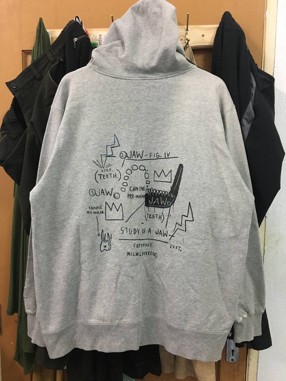 Jean-Michel Basquiat × Vintage Vintage Jean Michel Basquiat Hoodie Size US XL / EU 56 / 4 - 1 Thumbnail