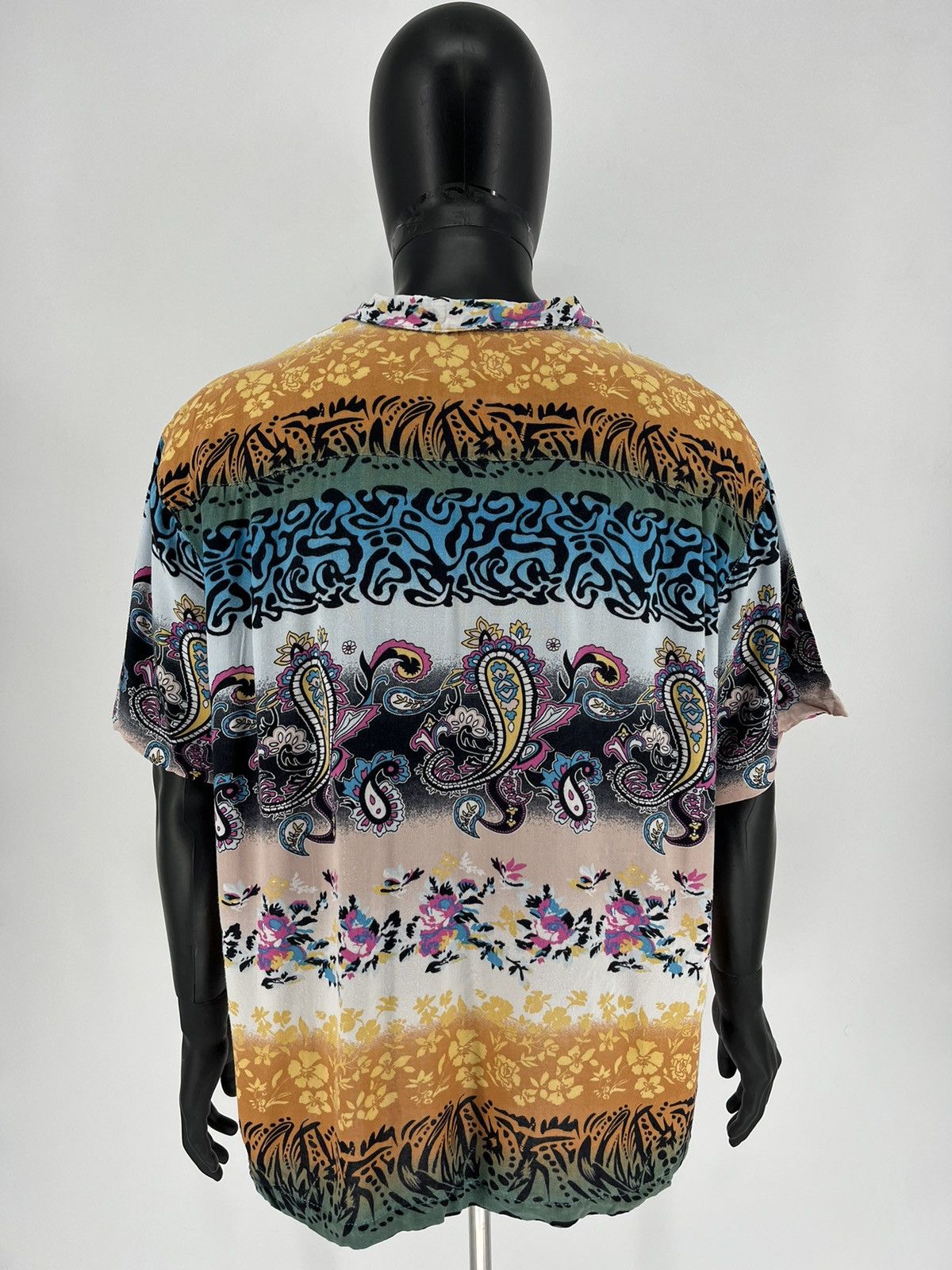 Vintage Vintage Y2K STREETWEAR Art Streetwear Hawaiian Travis Scott Size US XL / EU 56 / 4 - 10 Thumbnail