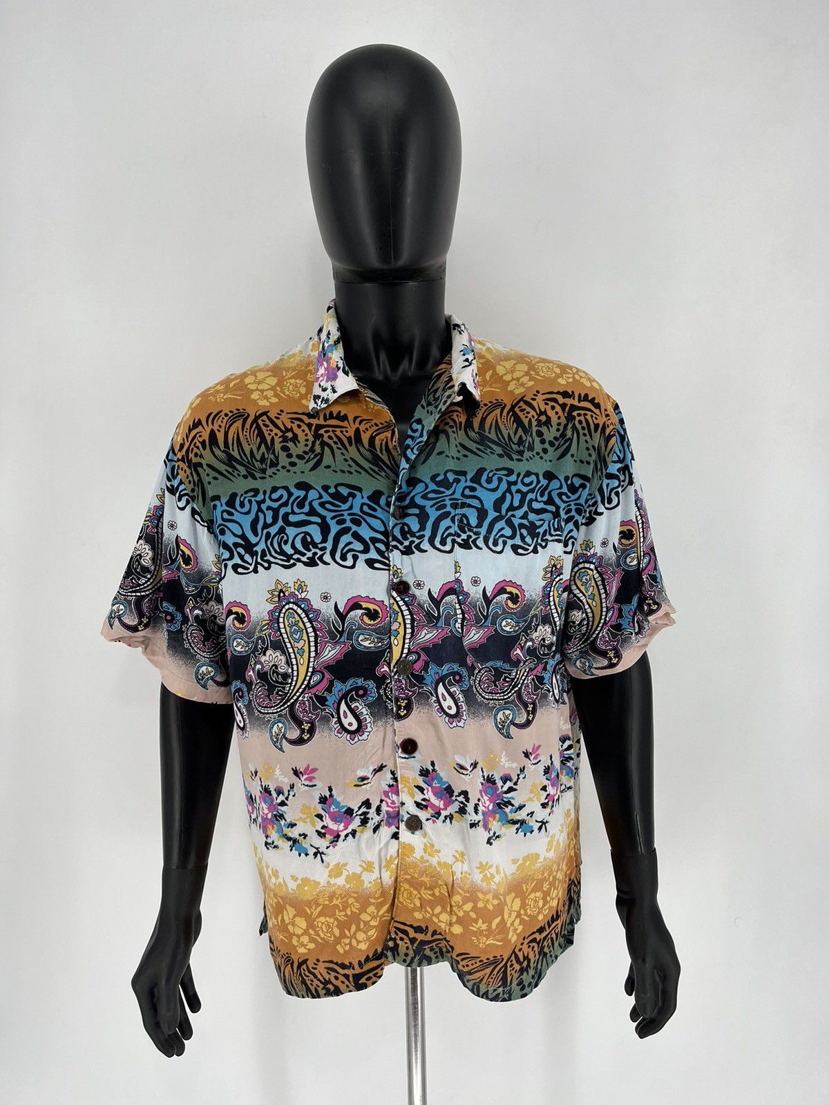 Vintage Vintage Y2K STREETWEAR Art Streetwear Hawaiian Travis Scott Size US XL / EU 56 / 4 - 3 Thumbnail
