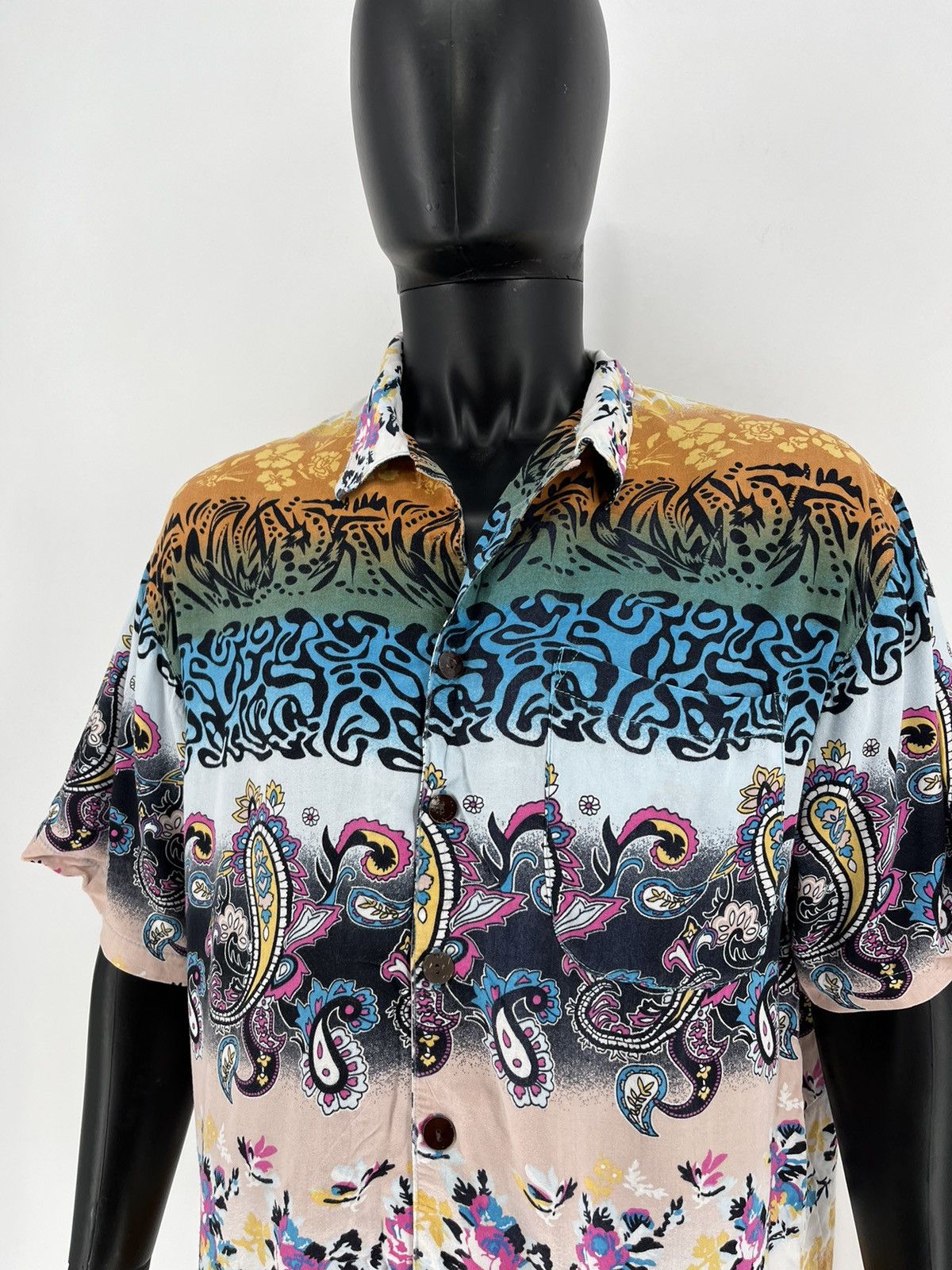 Vintage Vintage Y2K STREETWEAR Art Streetwear Hawaiian Travis Scott Size US XL / EU 56 / 4 - 7 Thumbnail