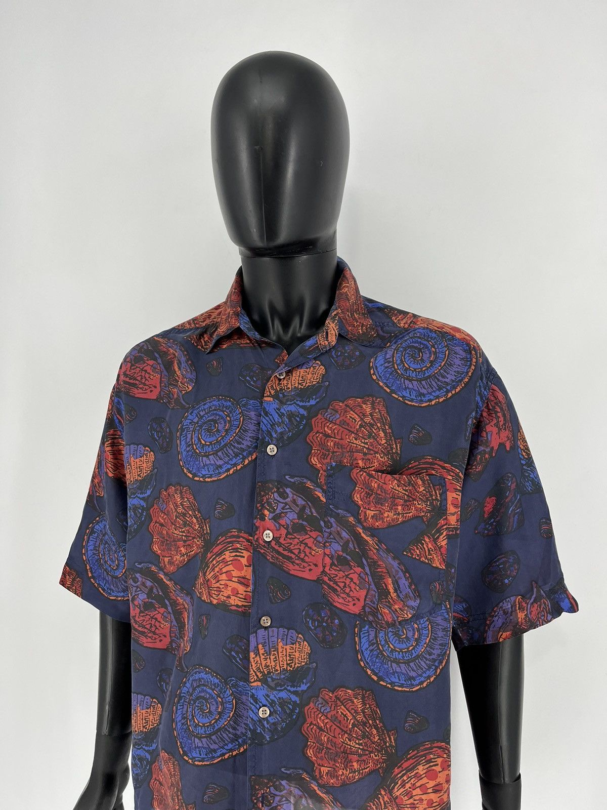 Vintage Vintage Y2K 100% silk Art Streetwear Hawaiian Travis Scott Size US M / EU 48-50 / 2 - 4 Thumbnail