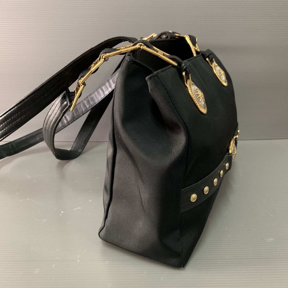 Versace Gianni Versace Shoulder Bag Size ONE SIZE - 3 Thumbnail