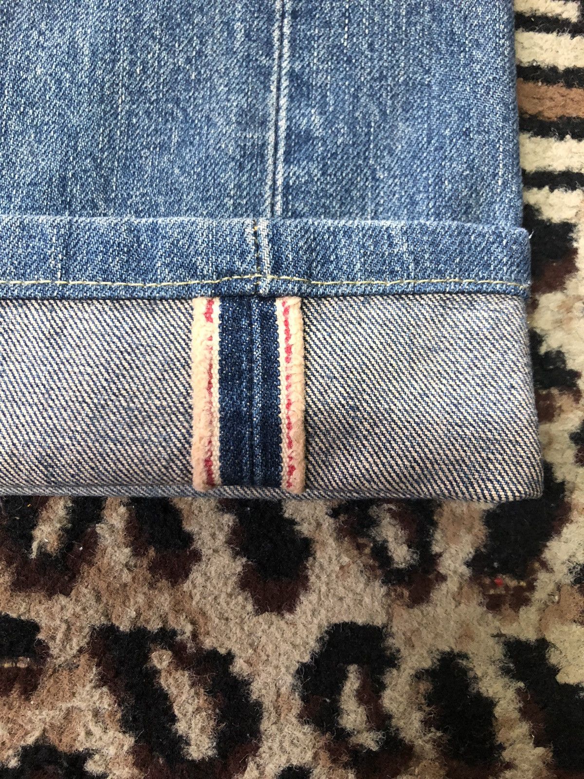 Edwin × Vintage VINTAGE SELVEDGE EDWIN BLUE WASH DISTRESSED DENIM Size US 29 - 3 Thumbnail