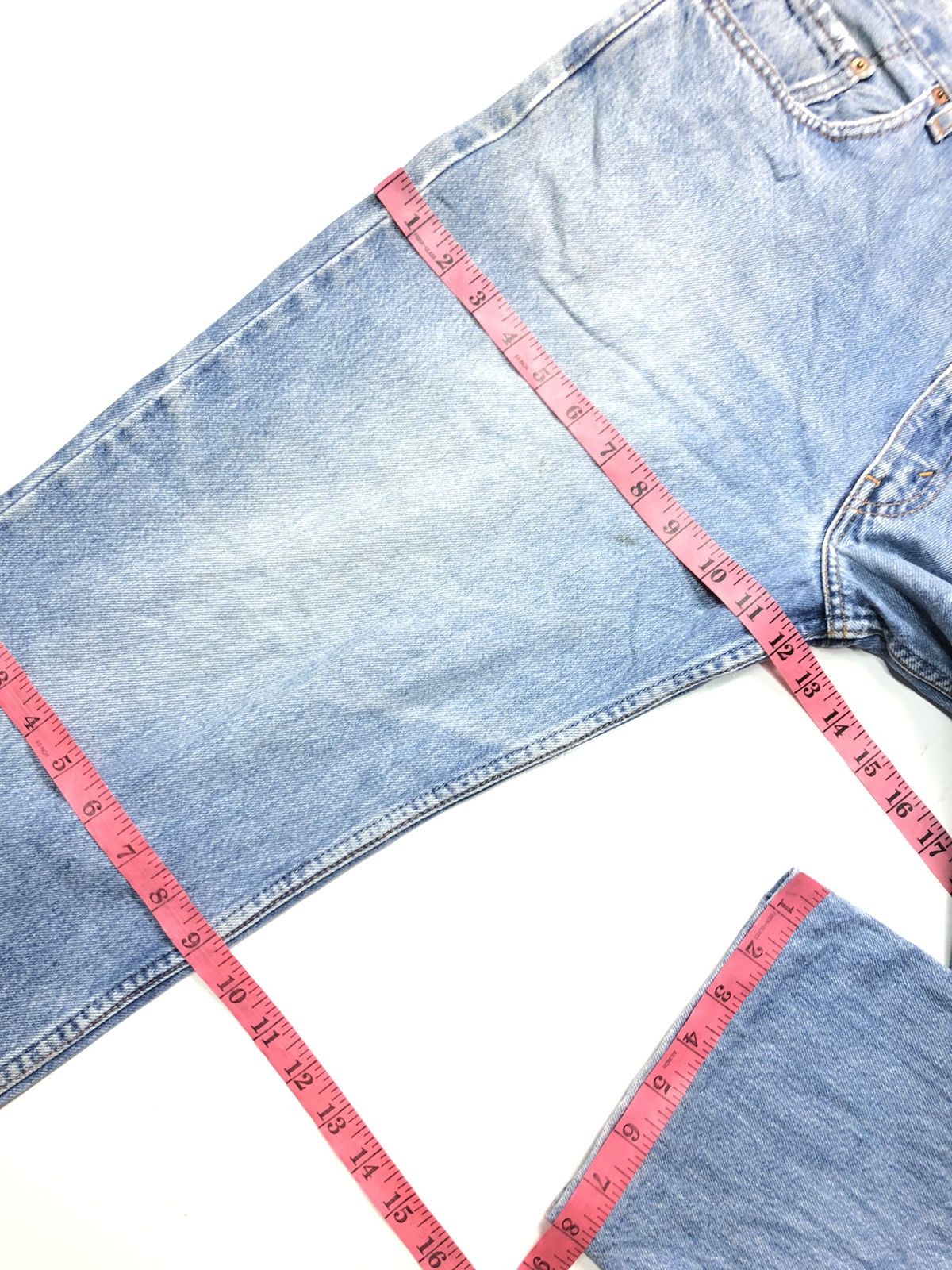 Levi's × Vintage VINTAGE LEVIS BLUE WASH DISTRESSED DENIM Size US 34 / EU 50 - 17 Thumbnail