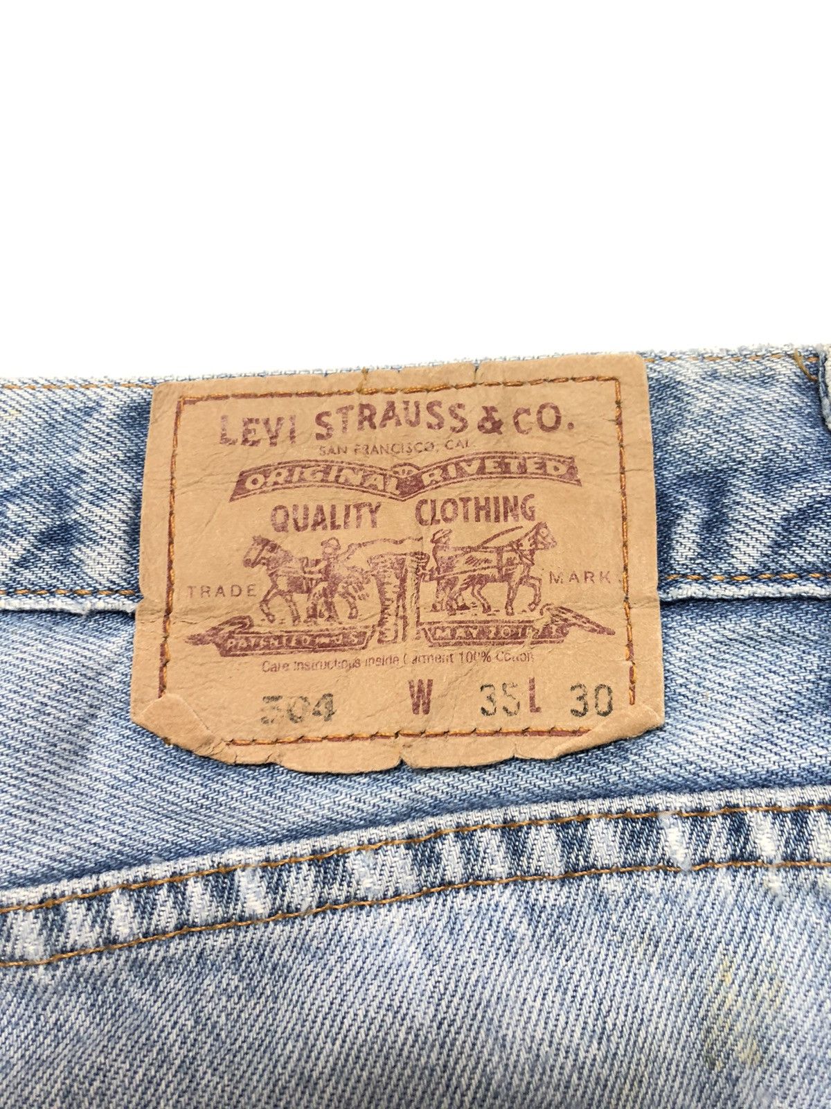 Levi's × Vintage VINTAGE LEVIS BLUE WASH DISTRESSED DENIM Size US 34 / EU 50 - 5 Thumbnail