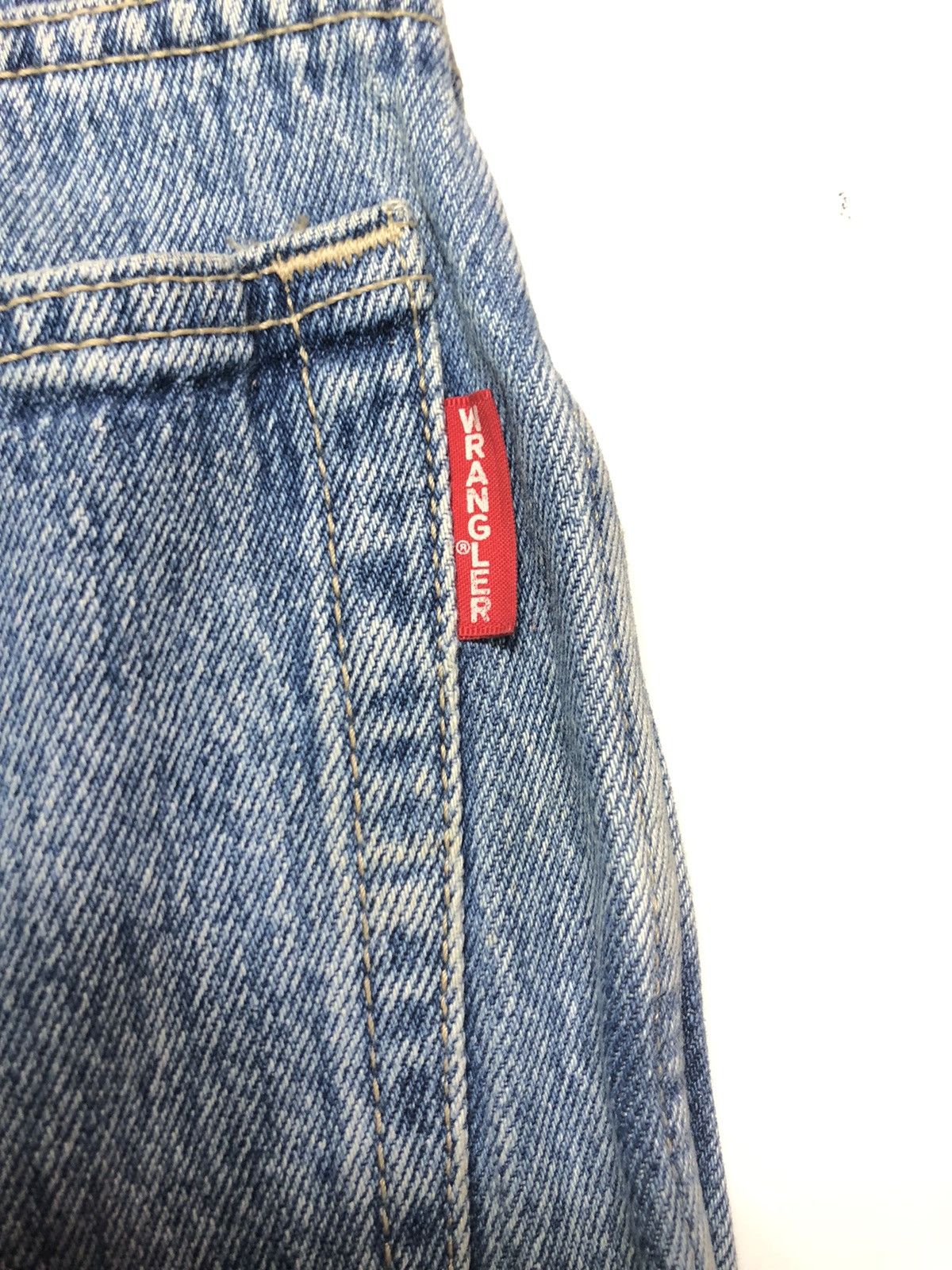 Vintage × Wrangler VINTAGE WRANGLER 915 NEW YORK USA STYLISH DISTRESSED DENIM Size US 33 - 3 Thumbnail