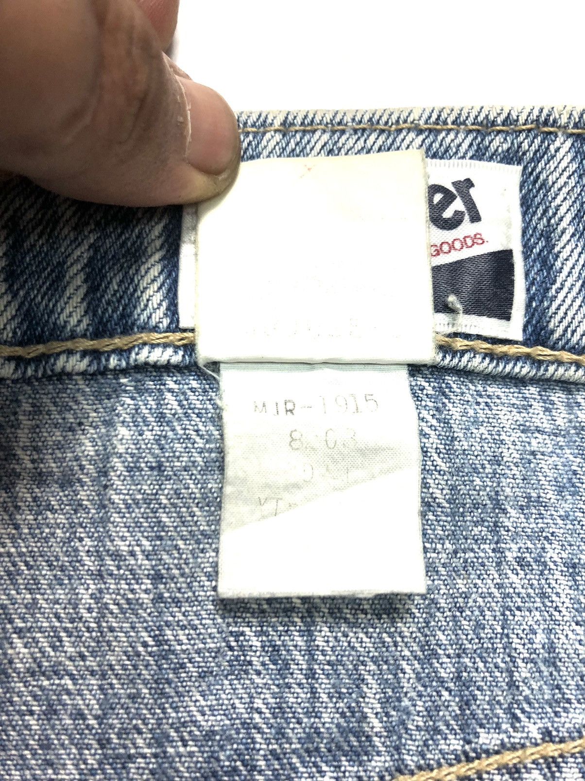 Vintage × Wrangler VINTAGE WRANGLER 915 NEW YORK USA STYLISH DISTRESSED DENIM Size US 33 - 11 Thumbnail