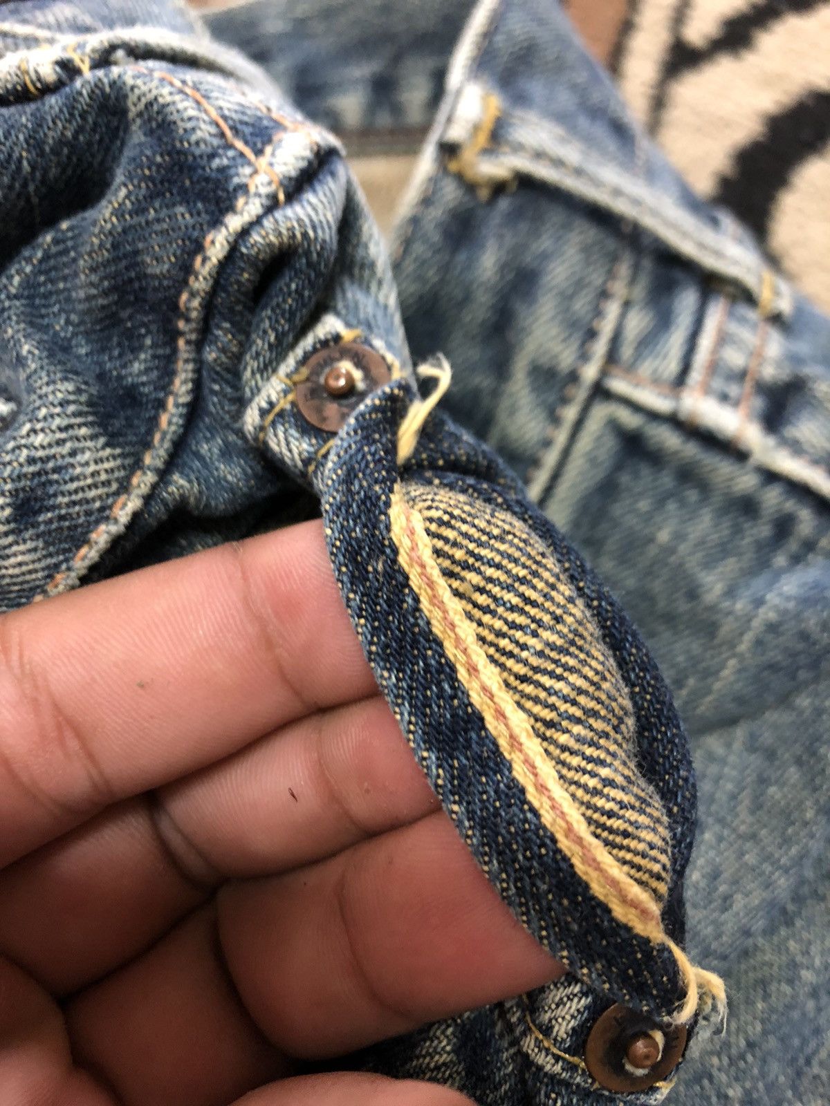 Edwin × Vintage VINTAGE SELVEDGE EDWIN 505x BLUE WASH DISTRESSED DENIM Size US 30 / EU 46 - 4 Thumbnail