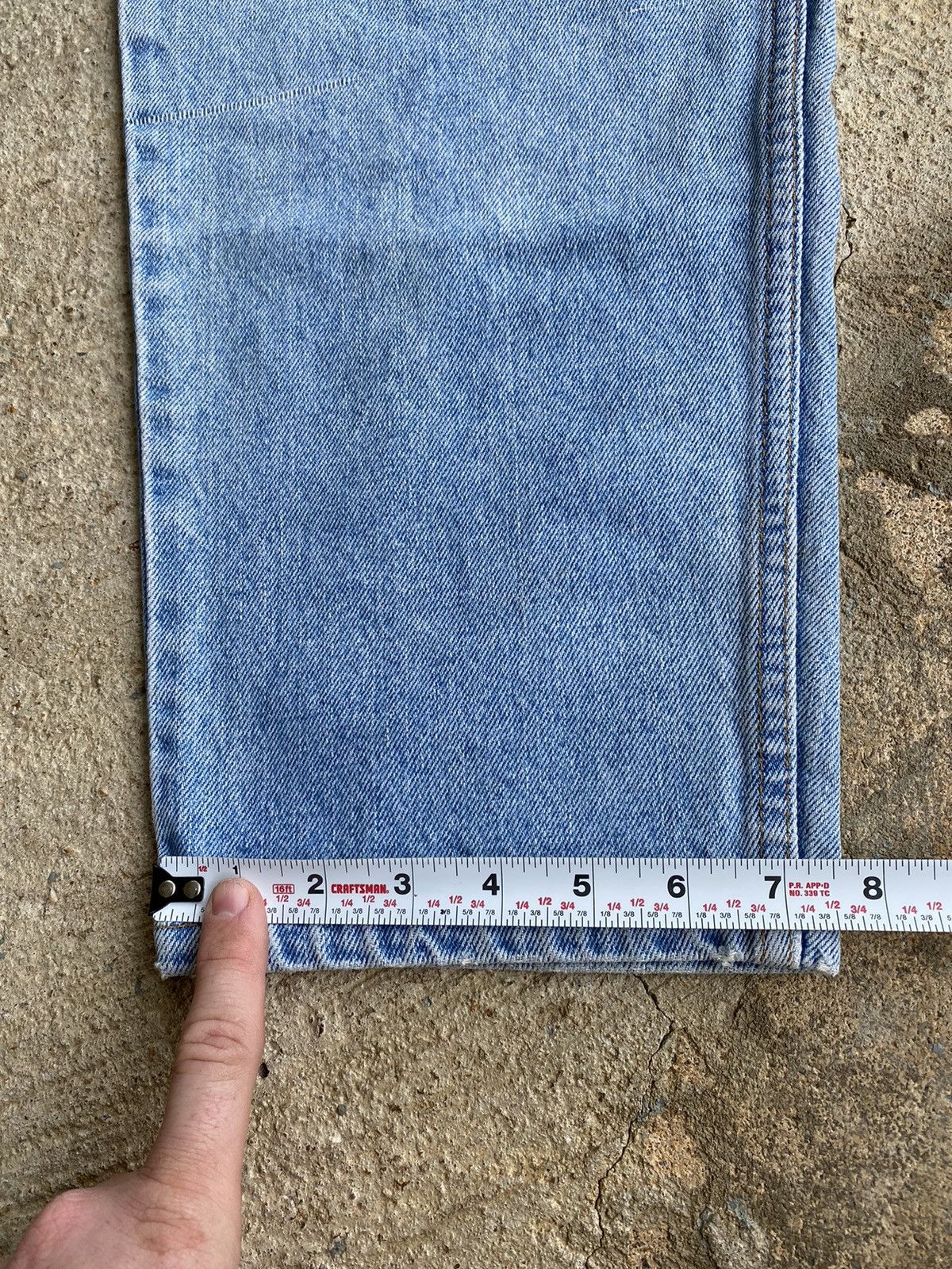 Levi's × Vintage Vintage 90’s Levi’s 550 Faded Blue Stained Jeans Size US 38 / EU 54 - 18 Thumbnail