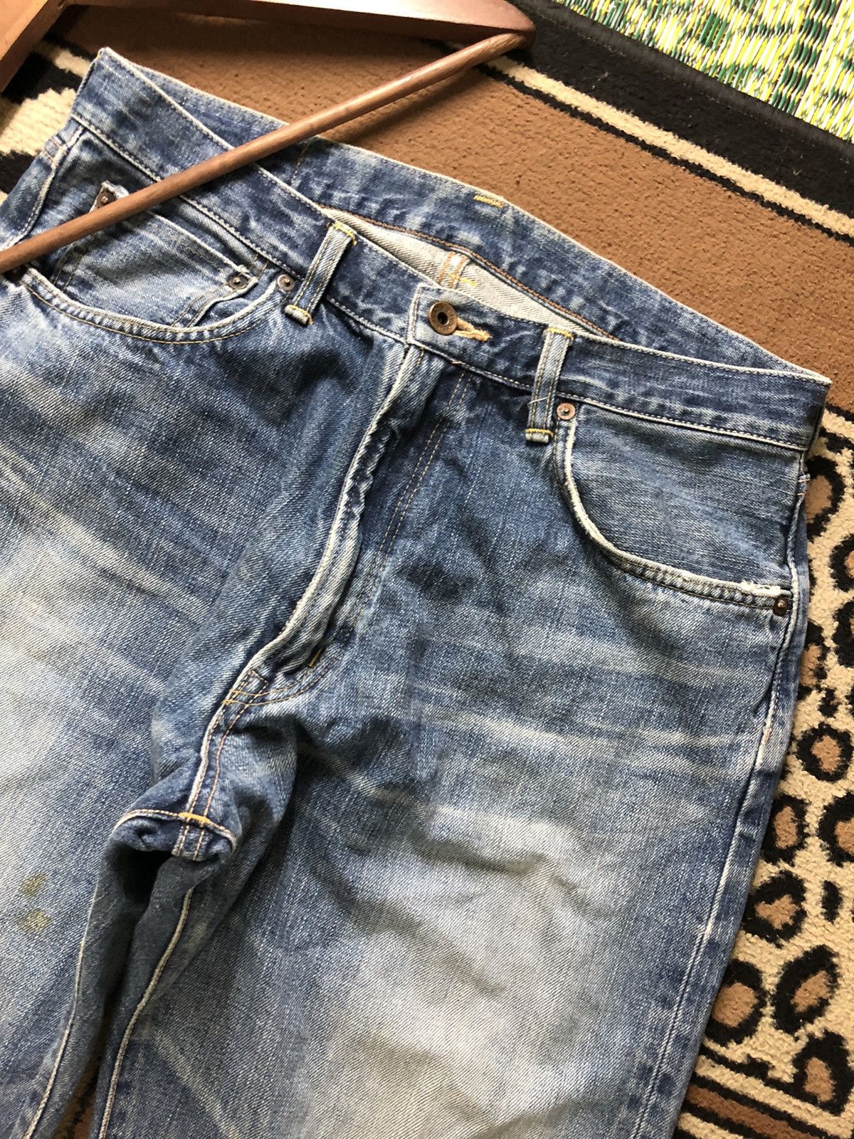 Edwin × Vintage VINTAGE SELVEDGE EDWIN 505 BLUE WASH DISTRESSED DENIM Size US 33 - 2 Thumbnail