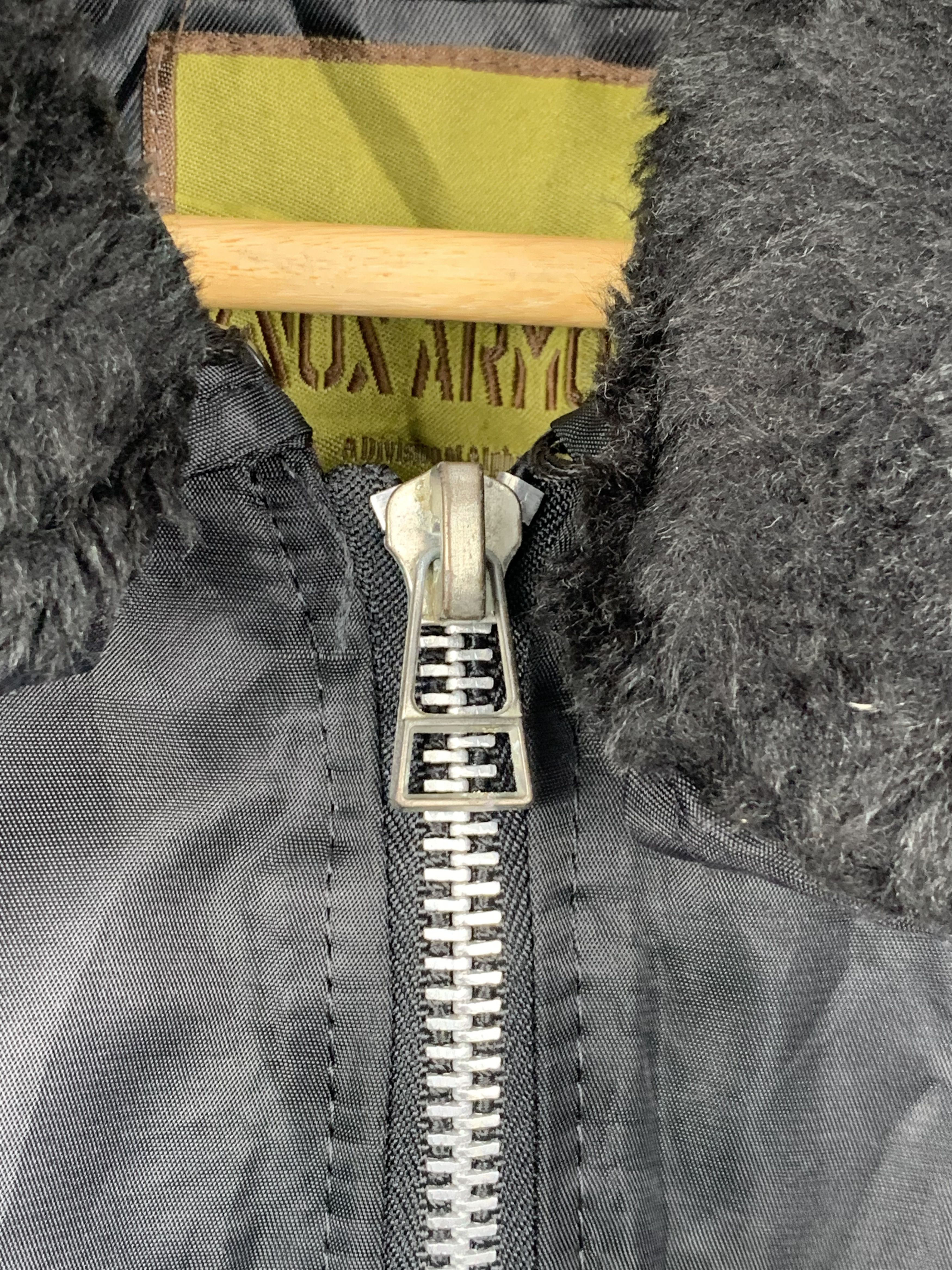 Alpha Industries Vintage Knox Armory Alpha Industries Sherpa Bomber Jacket Size US M / EU 48-50 / 2 - 8 Thumbnail