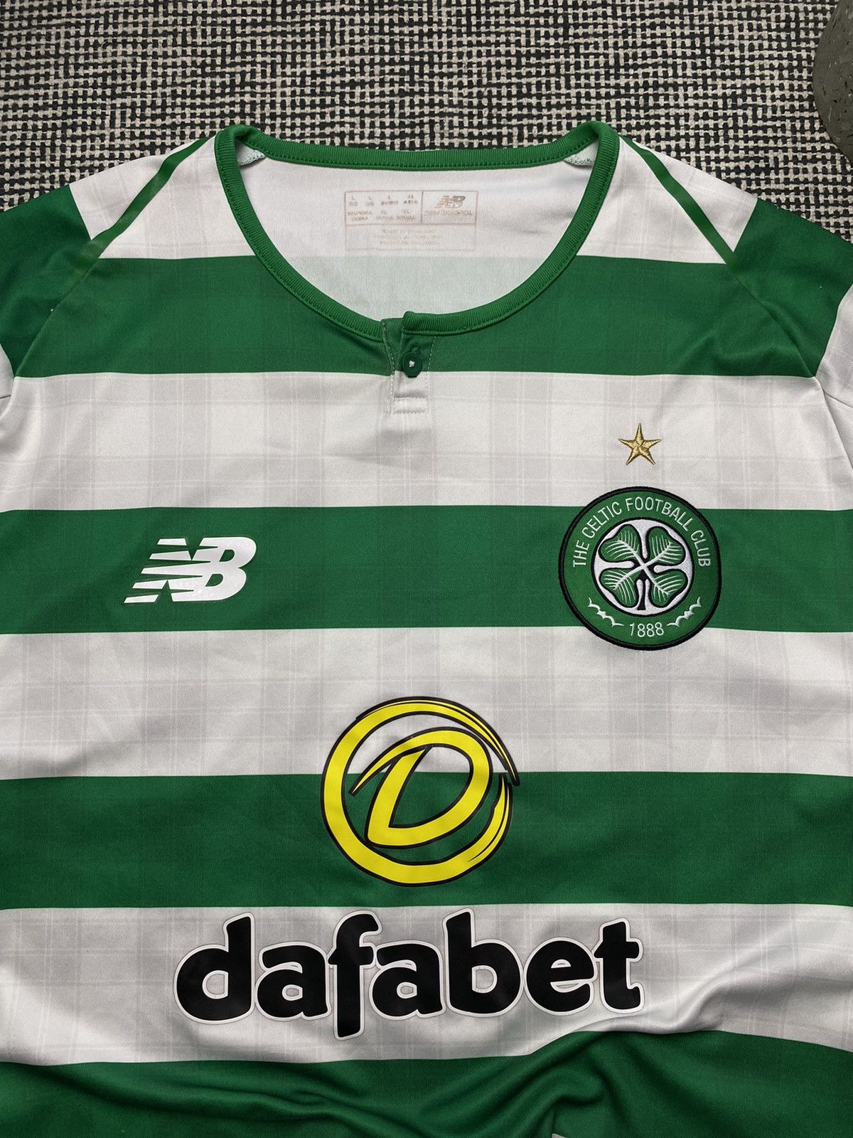New Balance × Vintage Celtic view balance soccer jersey Size US L / EU 52-54 / 3 - 3 Thumbnail