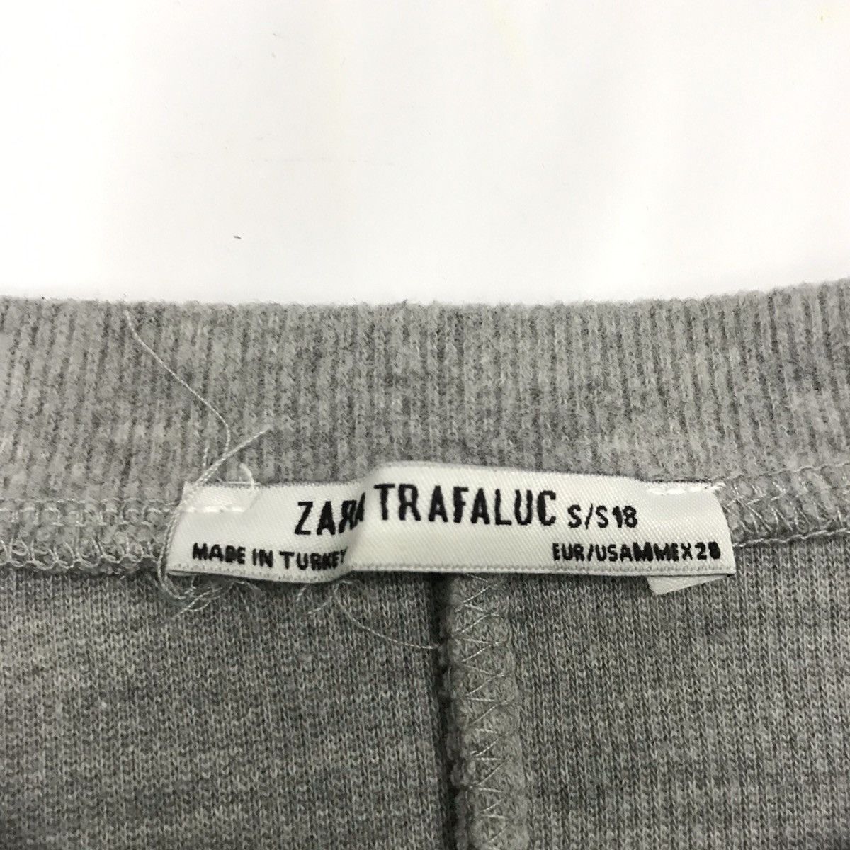 Designer × Zara Zara Crop Top Sweatshirt Size US S / EU 44-46 / 1 - 2 Thumbnail