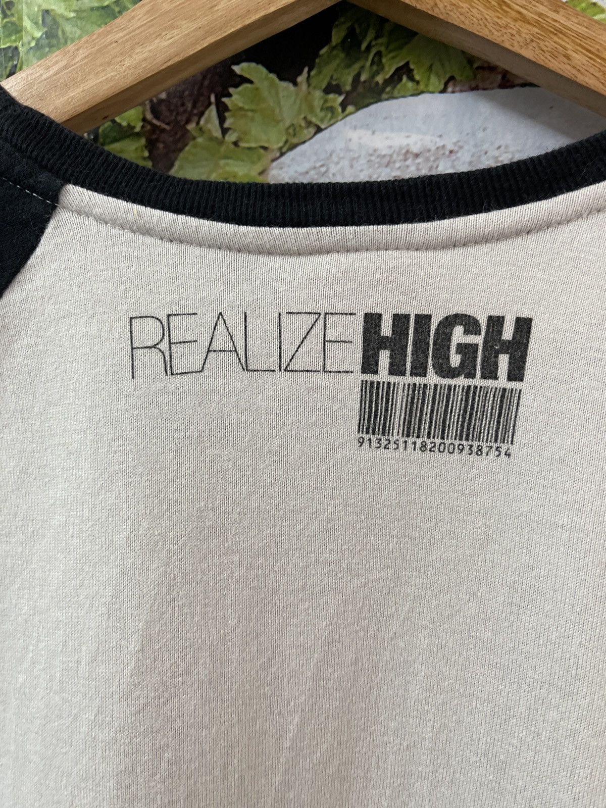 Japanese Brand VINTAGE VELOURS GIRLS TRADING FASHION TEE VERY RARE Size US M / EU 48-50 / 2 - 9 Thumbnail