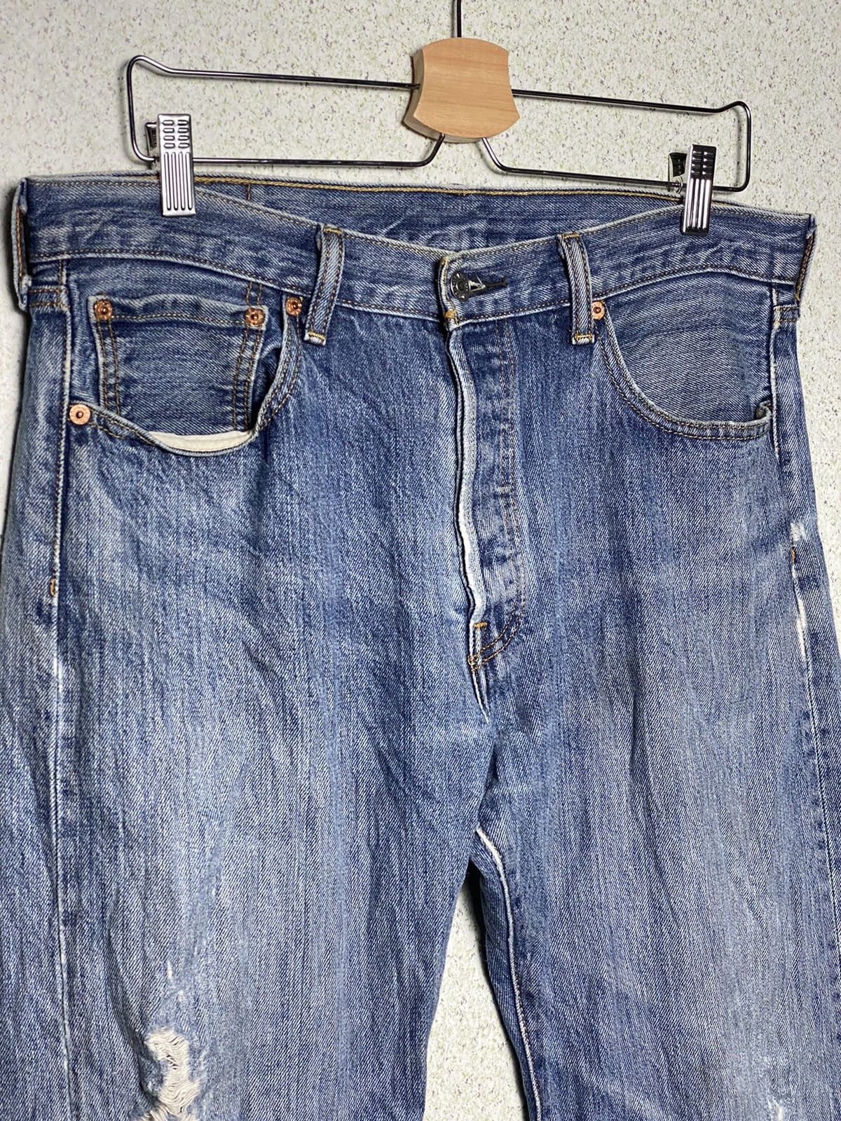 Levi's × Vintage Vintage Levi’s 501 Distressed Denim Size US 36 / EU 52 - 3 Thumbnail