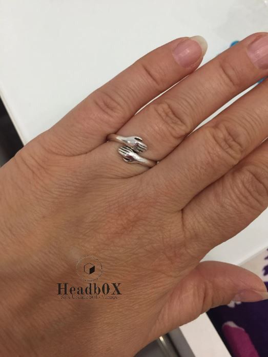 Jewelry Love Hug Ring Size ONE SIZE - 3 Thumbnail