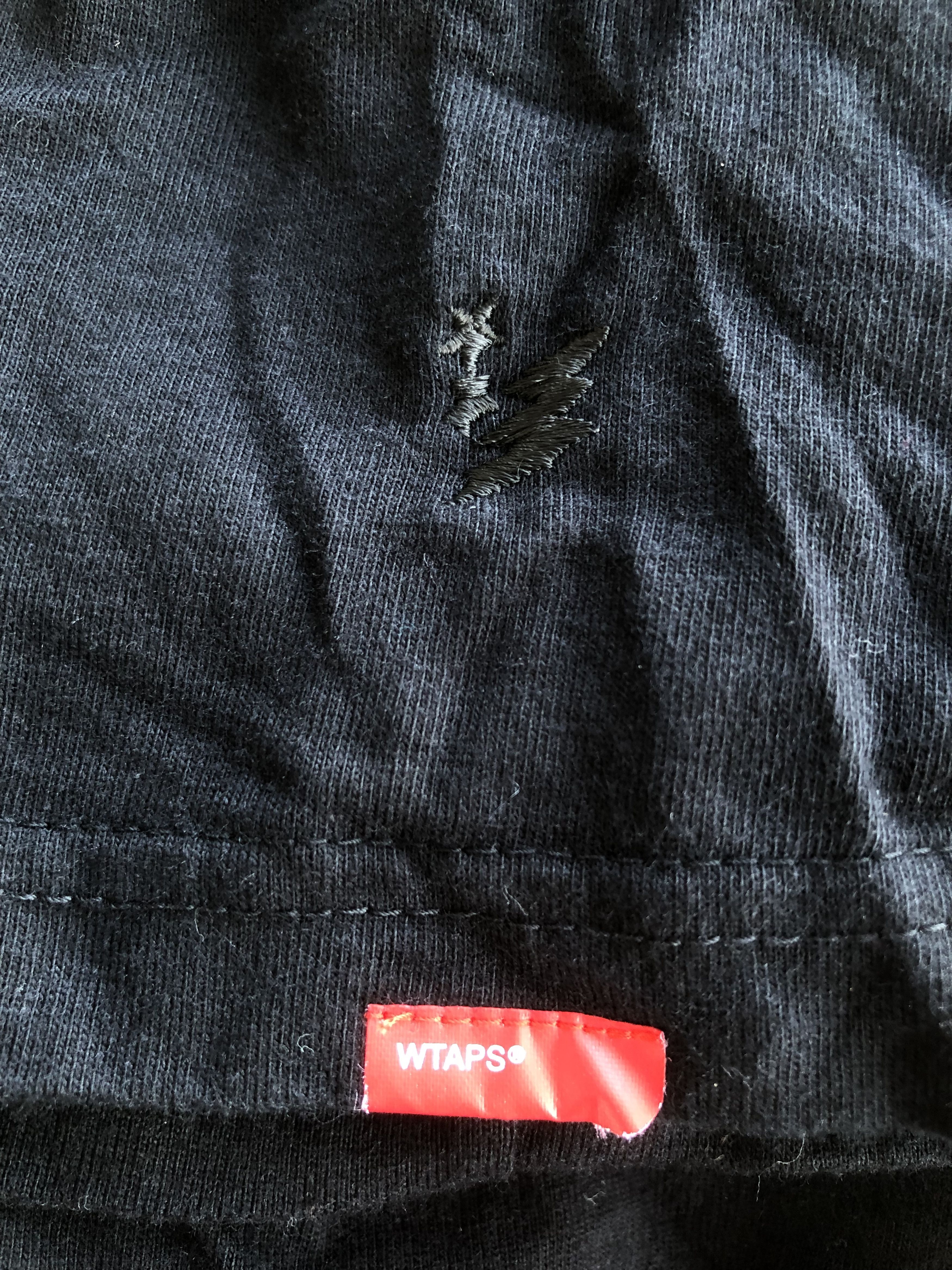 Wtaps Japanese Brand WTAPS Cross Bone Tshirt Size US M / EU 48-50 / 2 - 5 Thumbnail