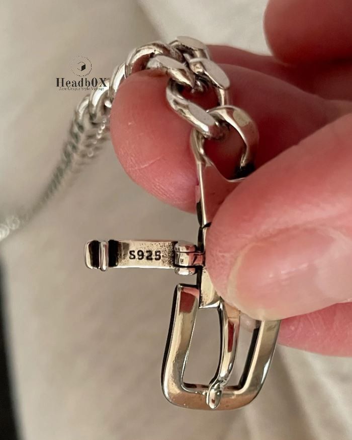 Jewelry Unique Belt Buckle Chain Necklace Size ONE SIZE - 3 Thumbnail