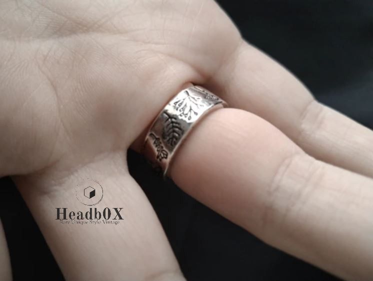 Jewelry Simplicity Carved Flower Ring Size ONE SIZE - 5 Thumbnail
