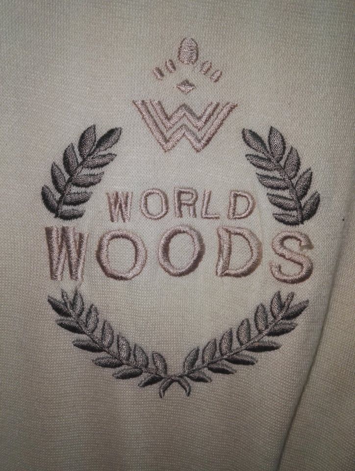Japanese Brand Vintage World Wood Sweatshirt embroidery LOGO (c28) Size US XL / EU 56 / 4 - 3 Thumbnail